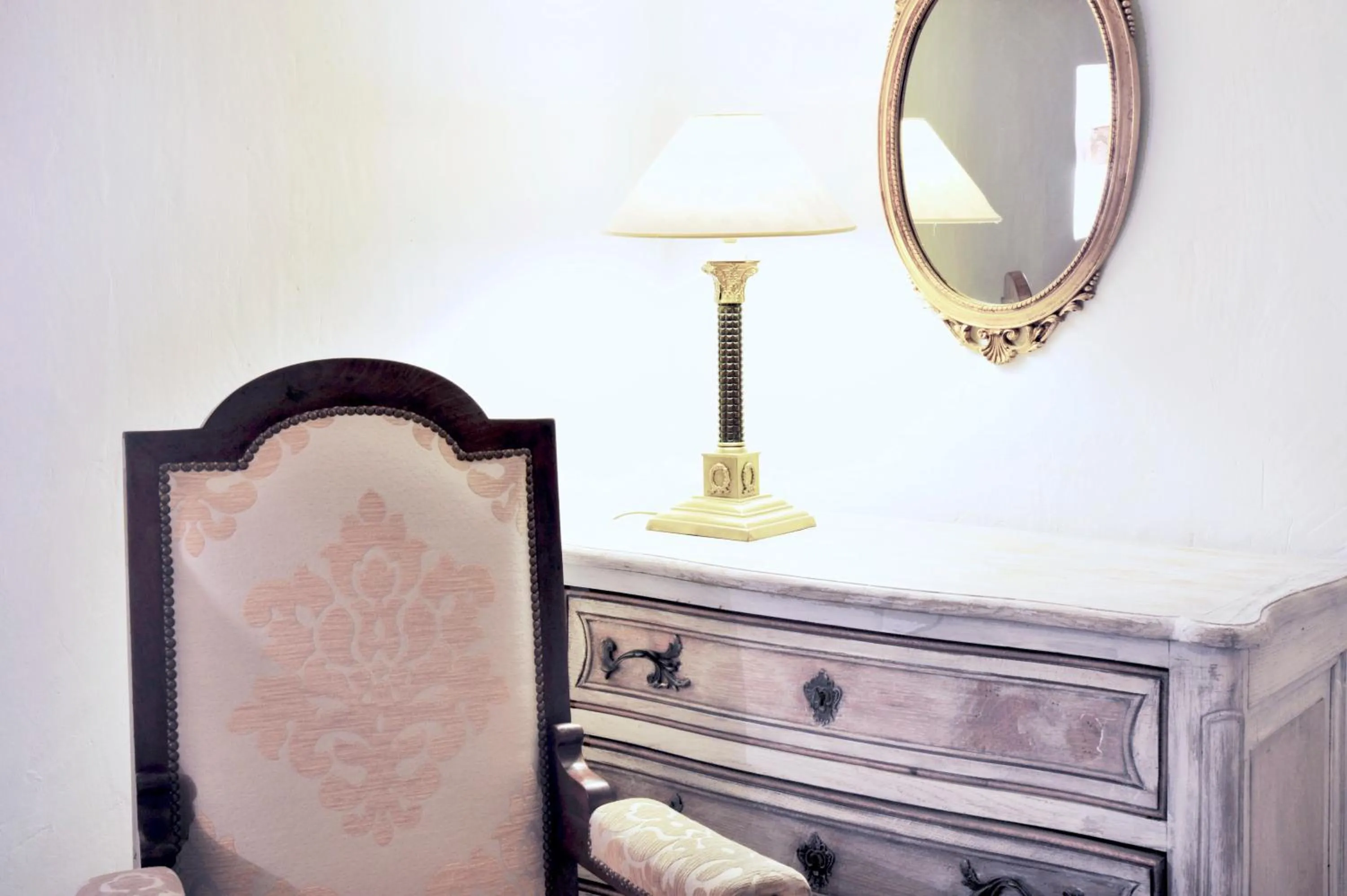 Bedroom in MHL - Maison Hotel Lyon