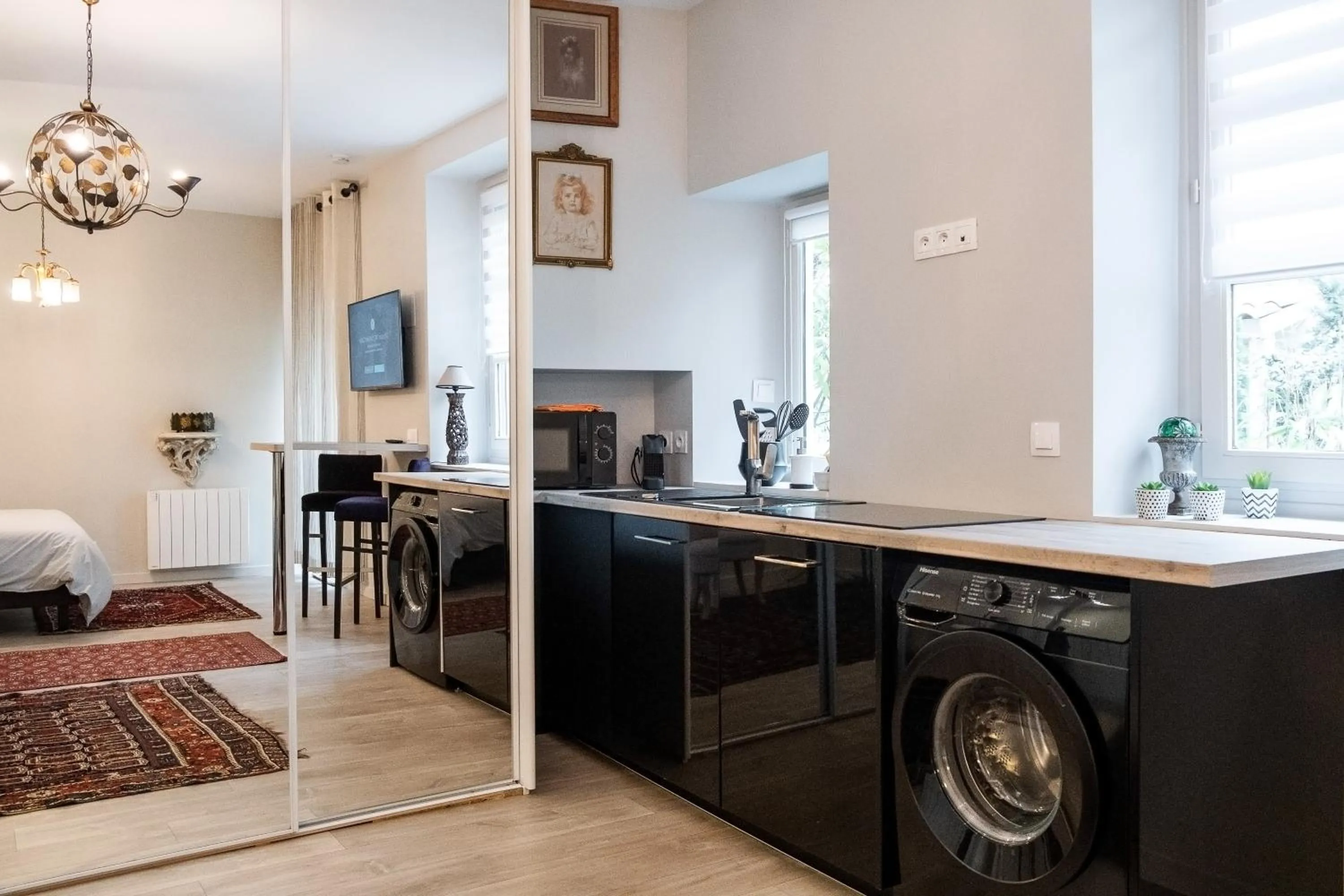 kitchen in MHL - Maison Hotel Lyon
