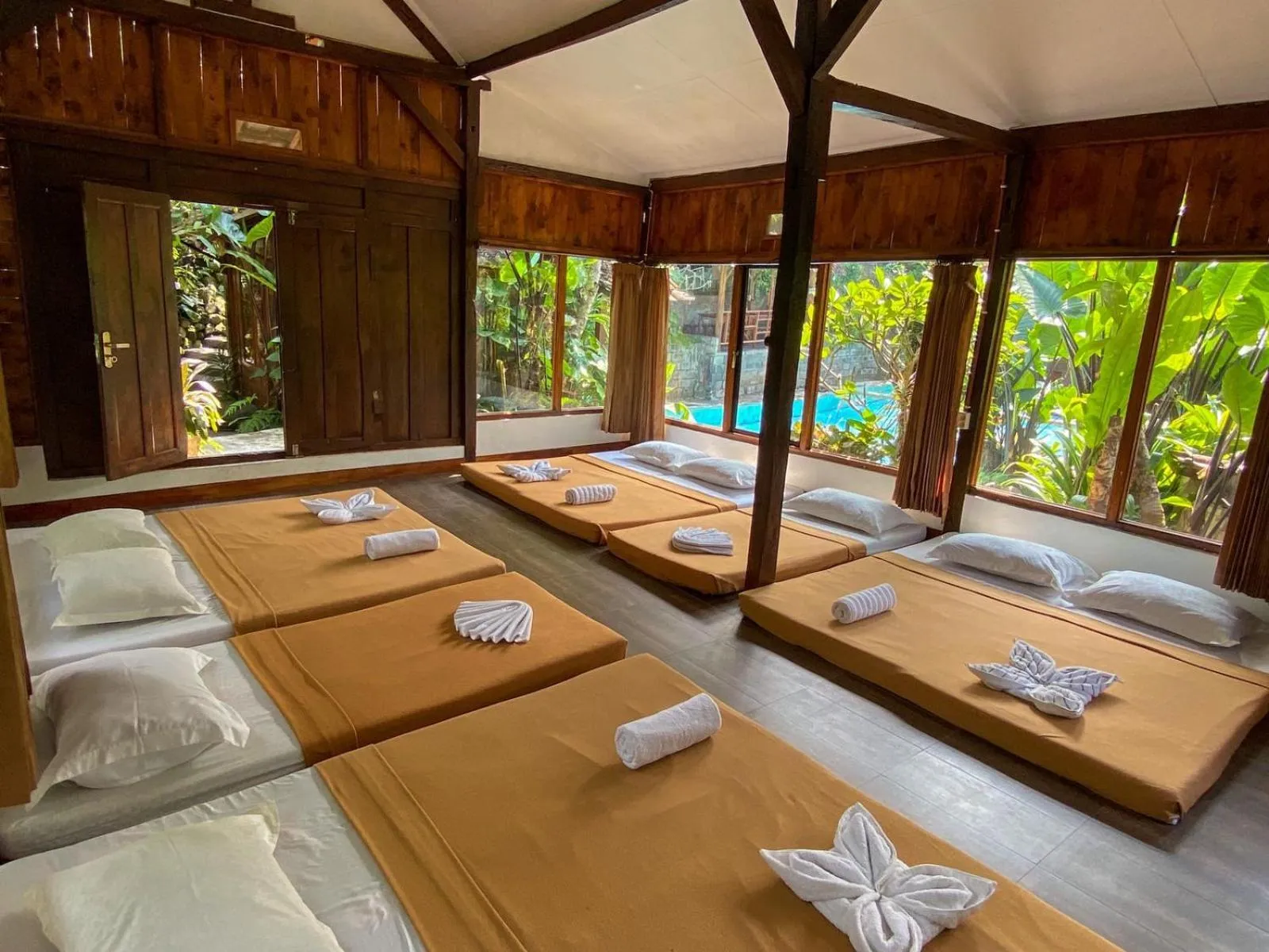 Bed in Taman Dolan Home & Resort