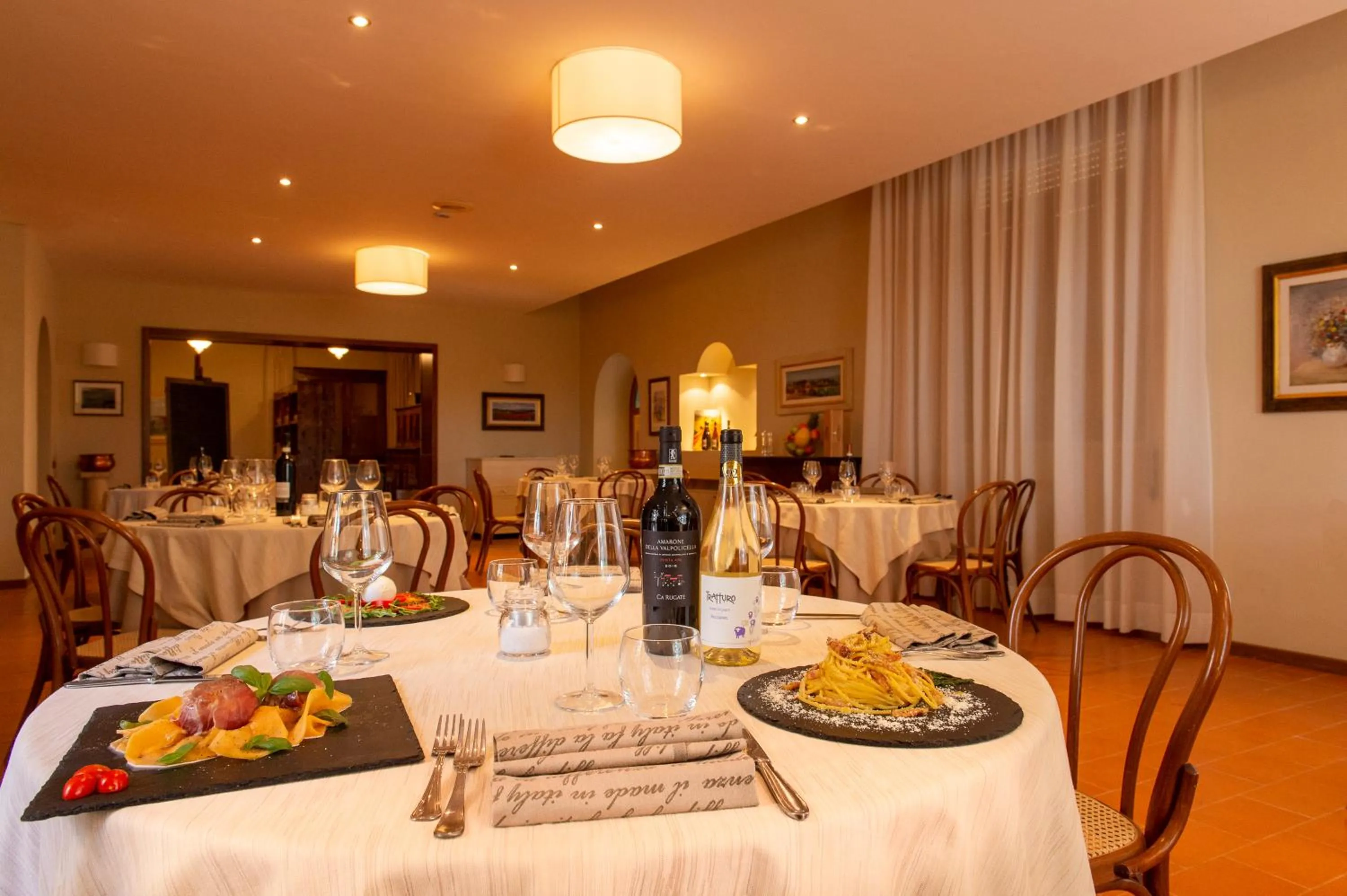 Restaurant/places to eat in Hotel Villa dei Pini