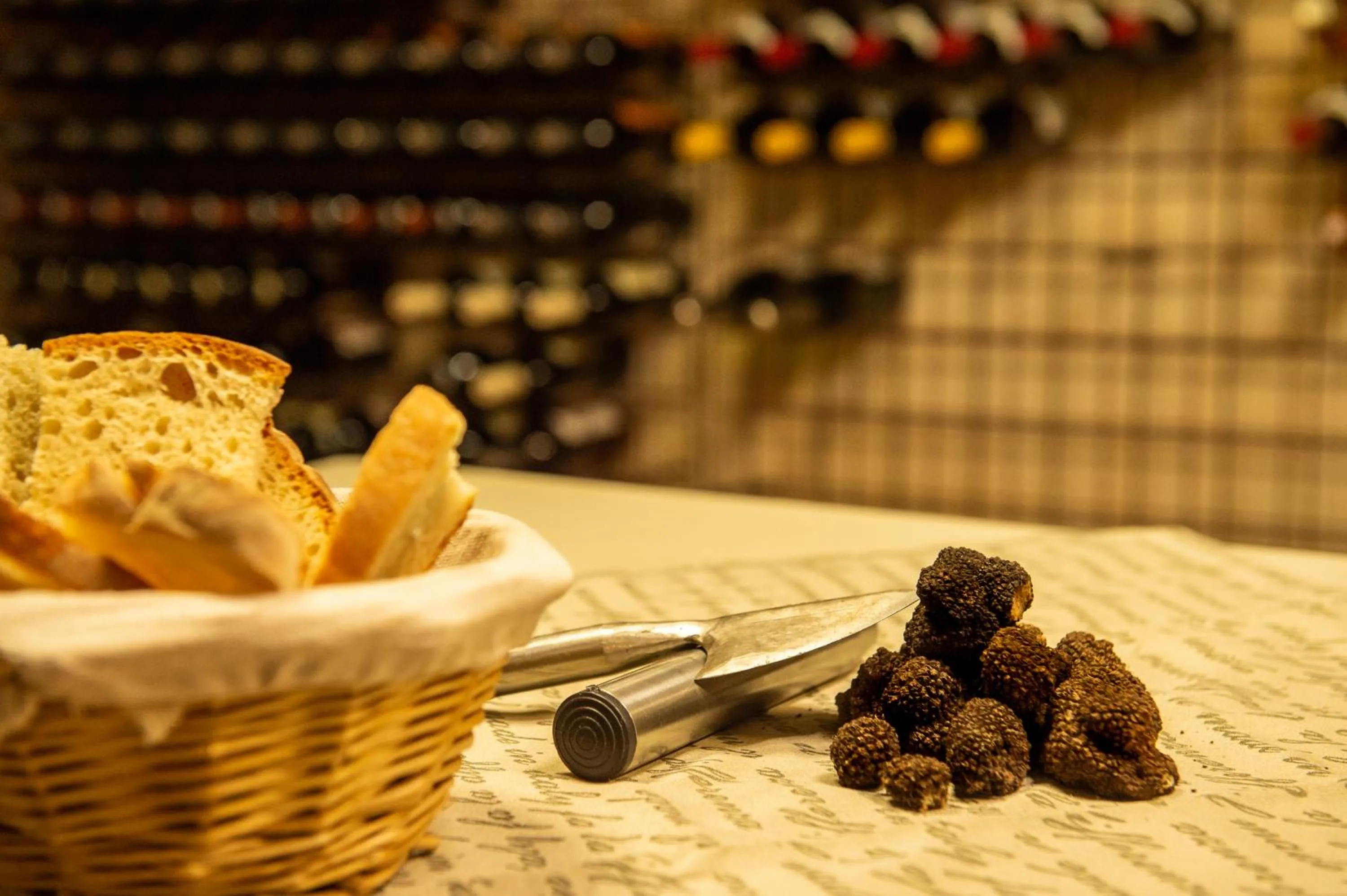 Food and drinks in Hotel Villa dei Pini