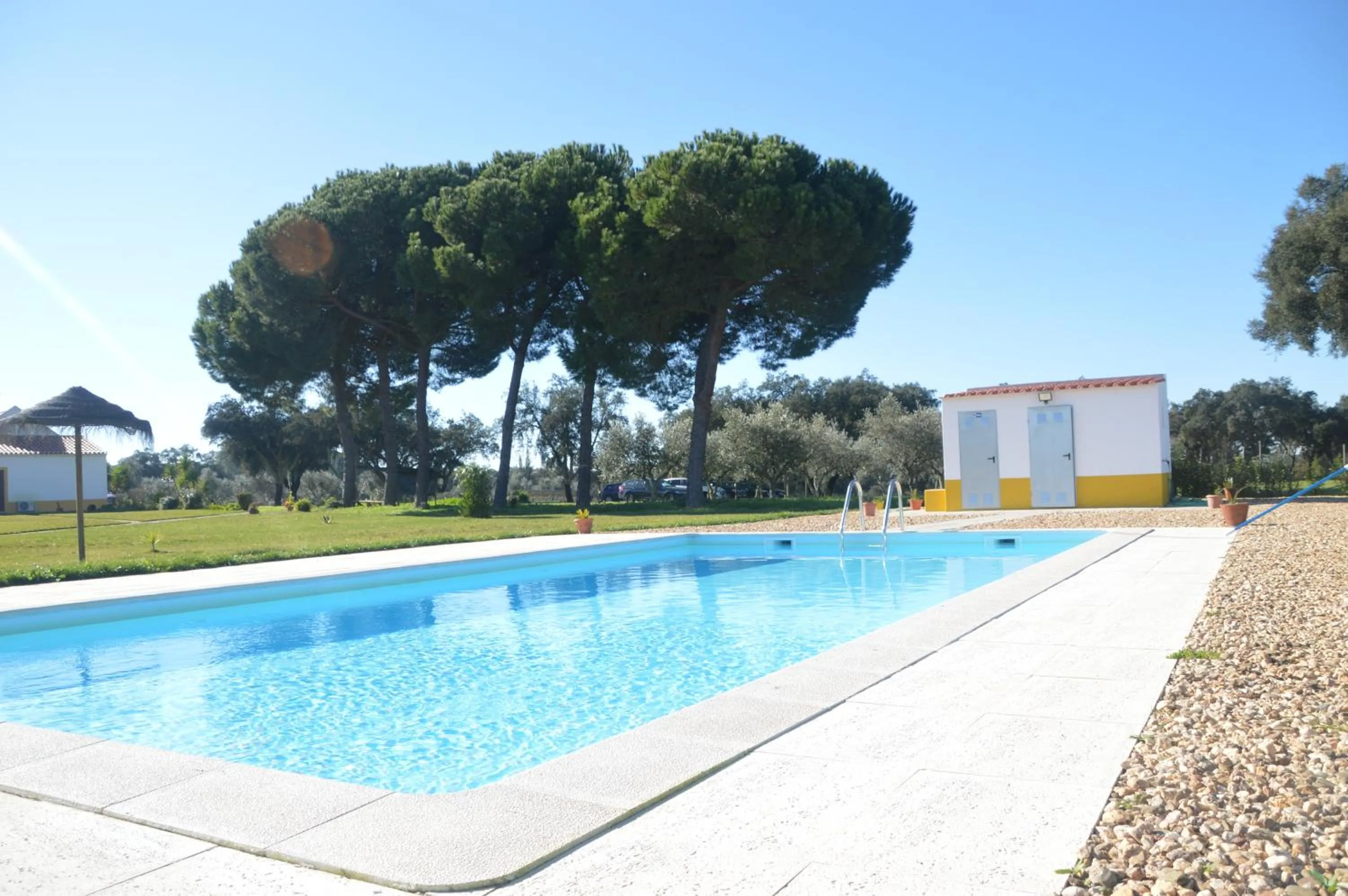 Swimming pool in Refugio Das Origens