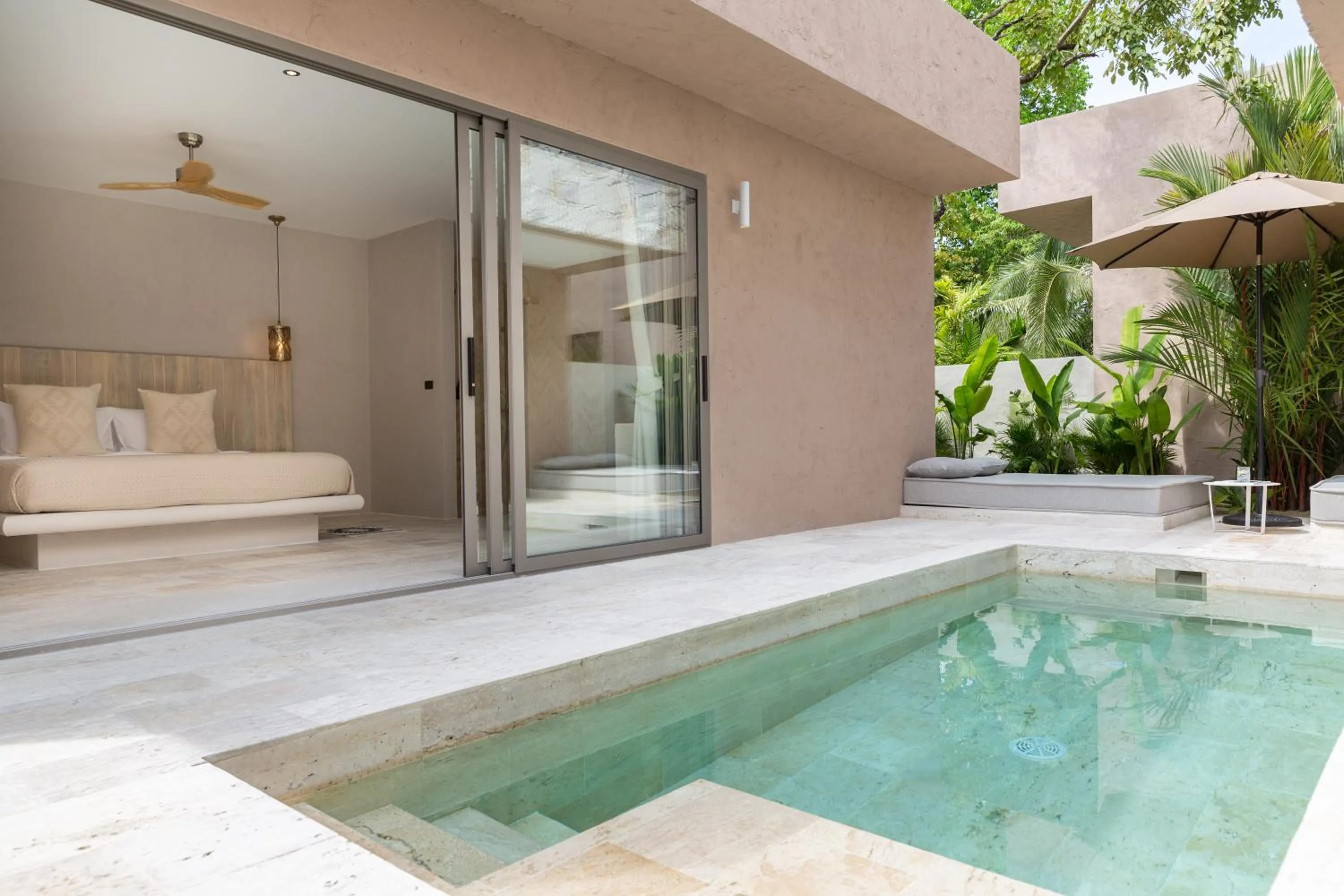 Swimming pool in Cielo Boutique Hotel & Spa Samui