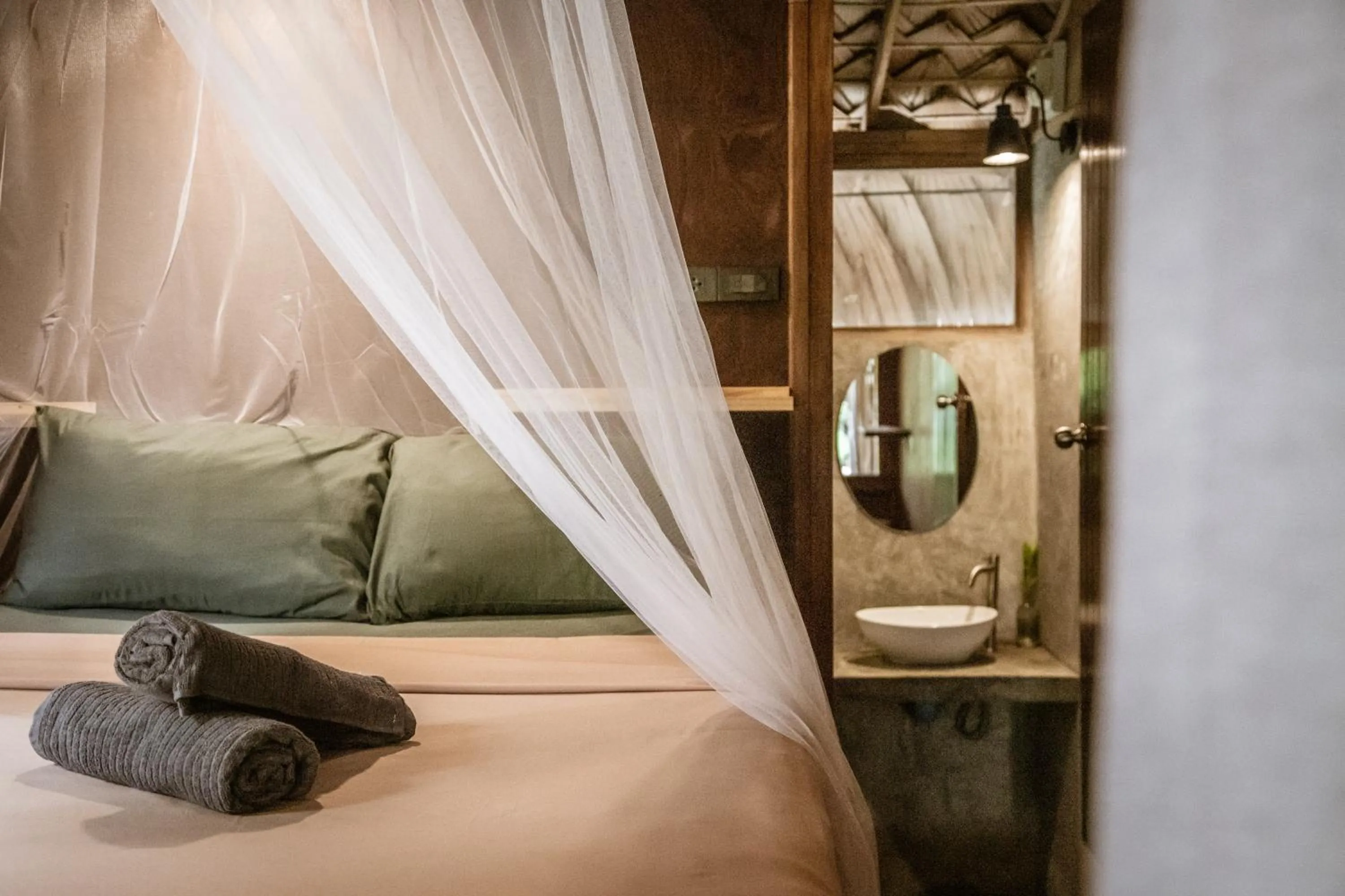 Bed in Hideaway, Koh Lipe