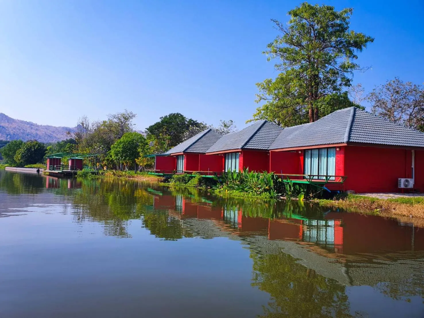 Property building in Kasem Island Resort