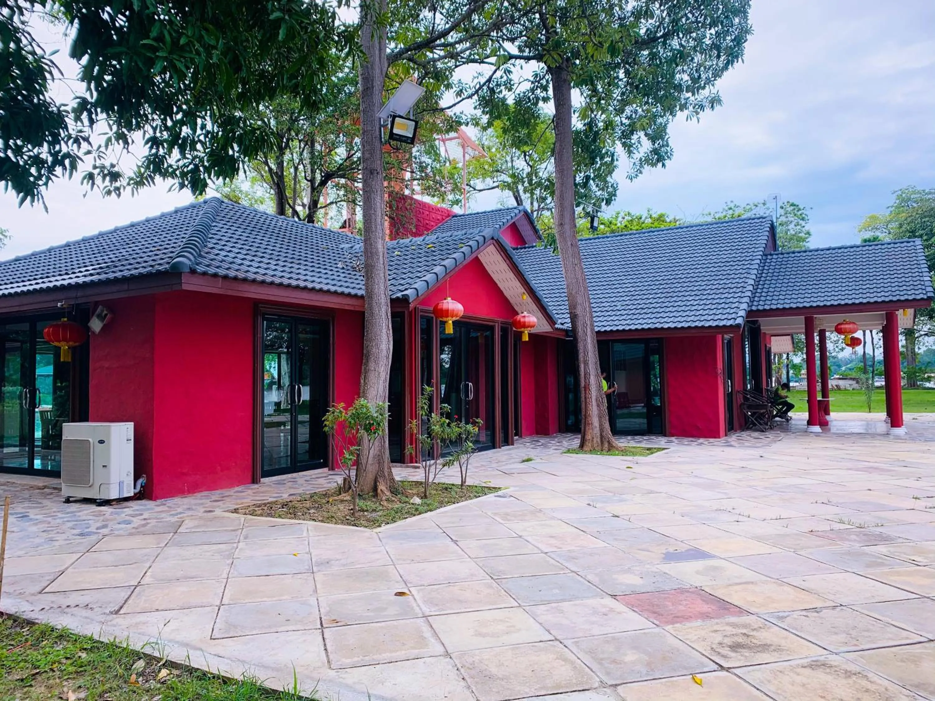 Property building in Kasem Island Resort