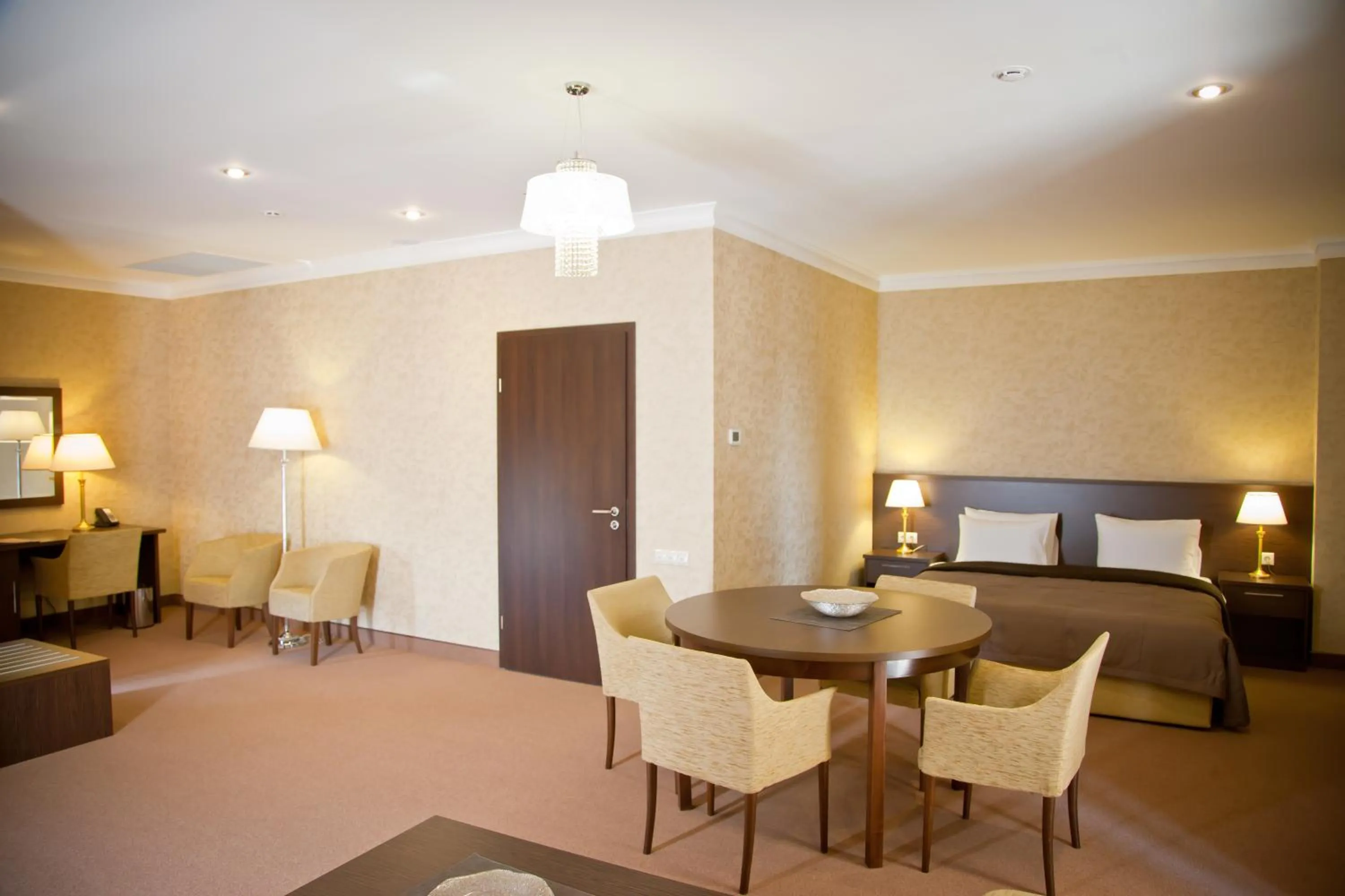 Photo of the whole room in Kainar Hotel