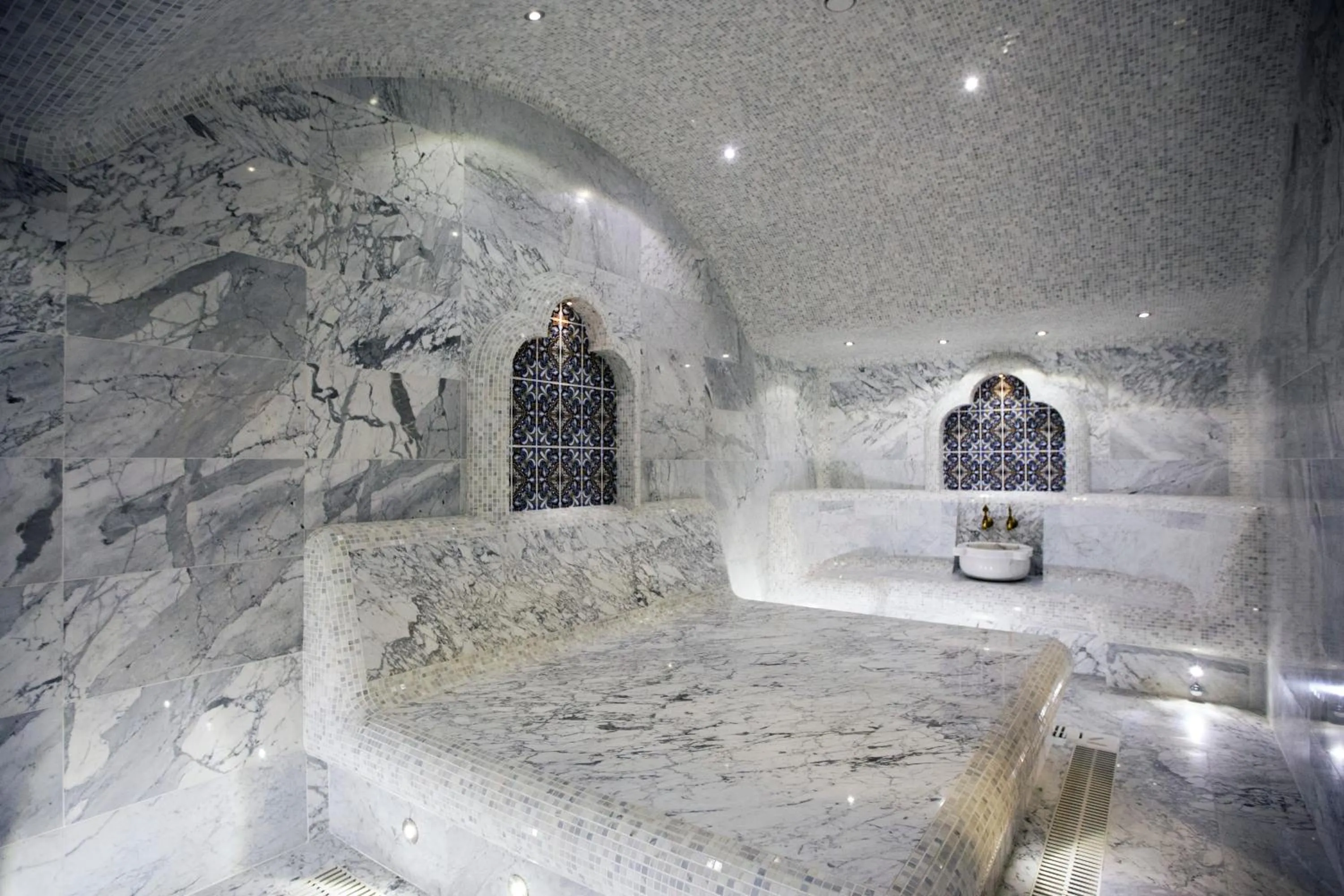 Steam room in Kainar Hotel