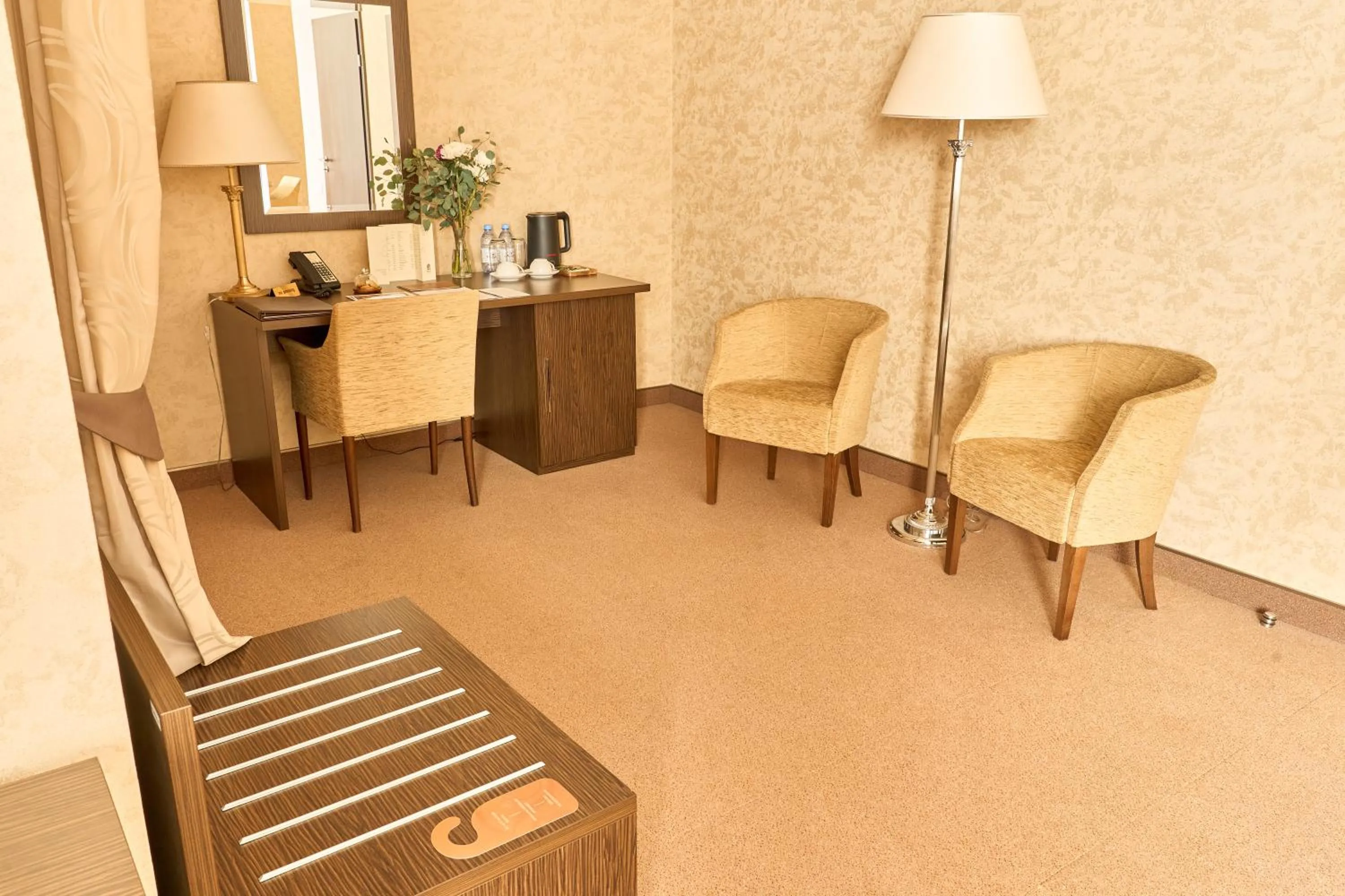 Living room in Kainar Hotel