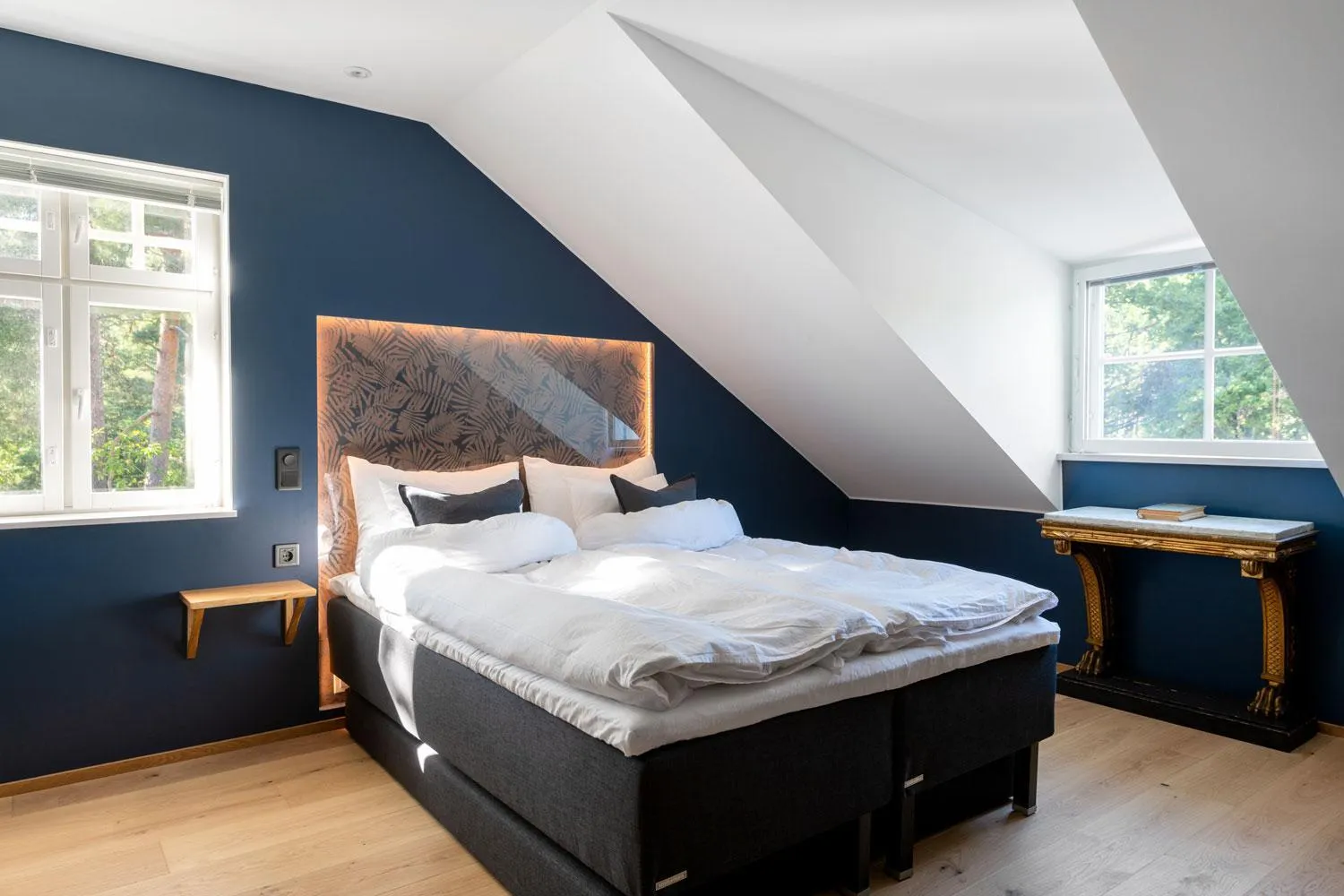 Photo of the whole room, Bed in Ilola Inn