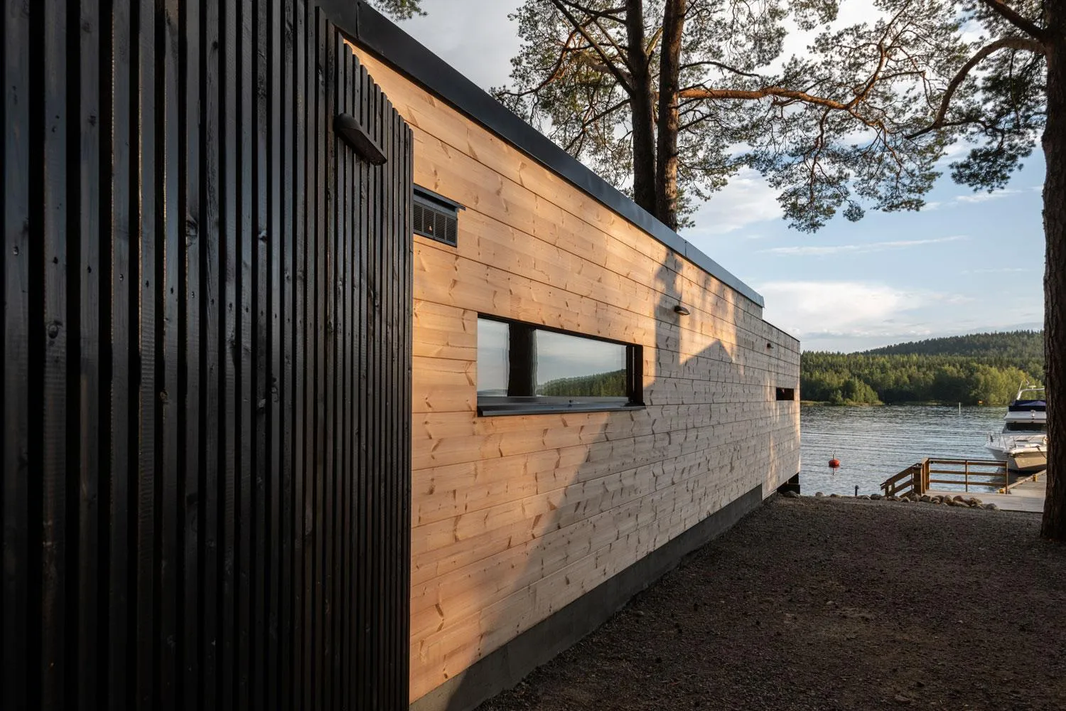 Property building in Ilola Inn