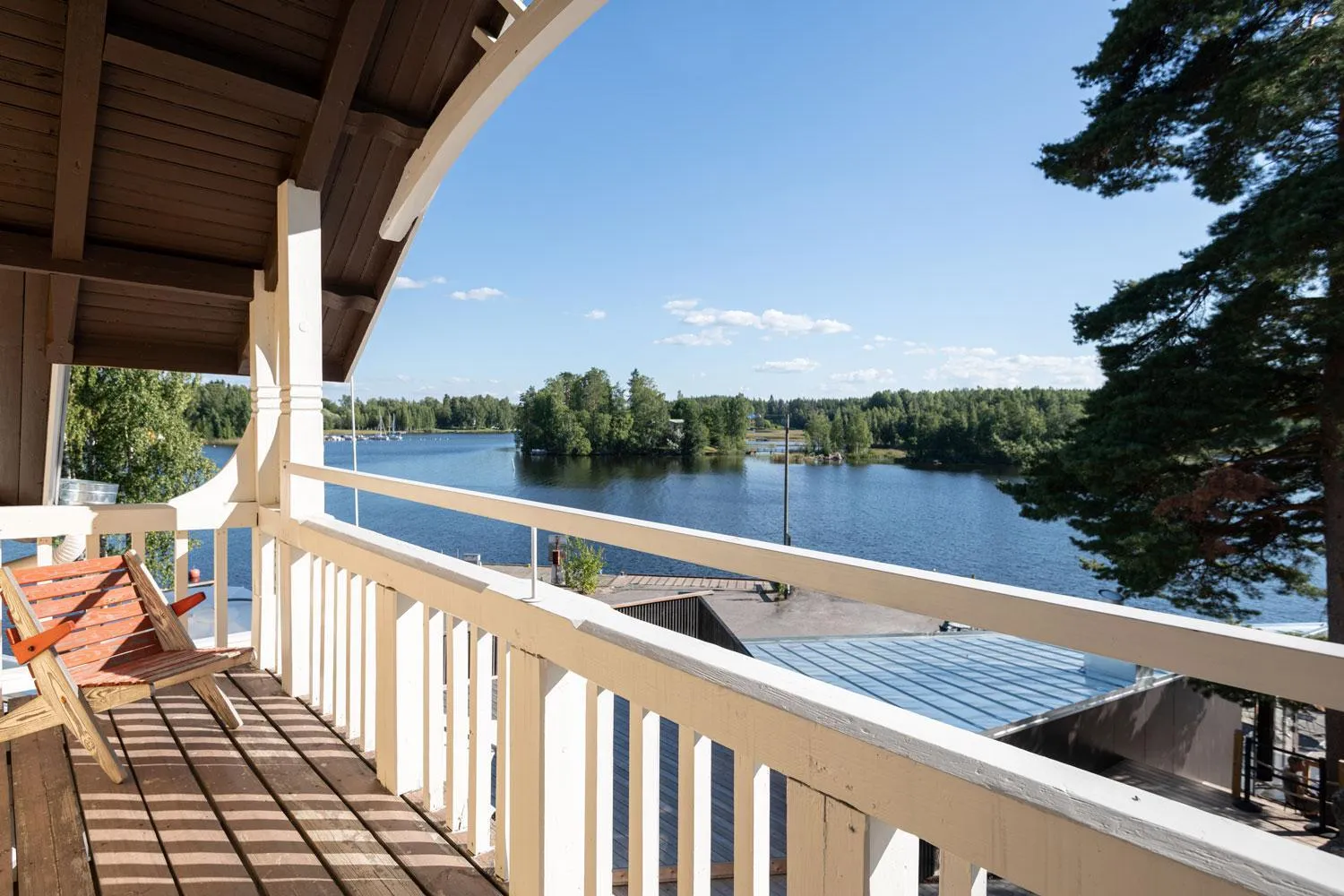 Balcony/Terrace in Ilola Inn