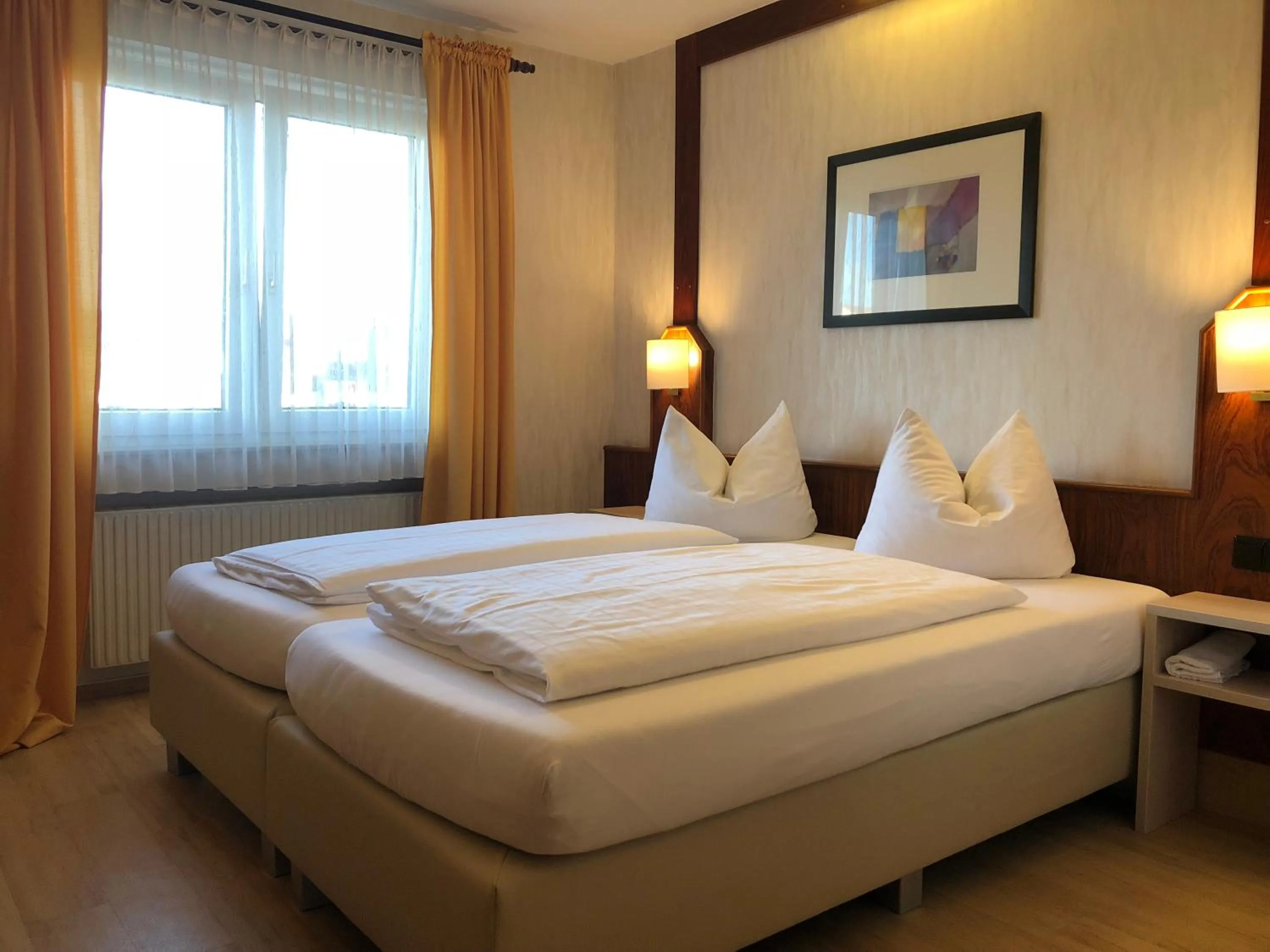 Photo of the whole room, Bed in Hotel-Restaurant und Gästehaus Löwen