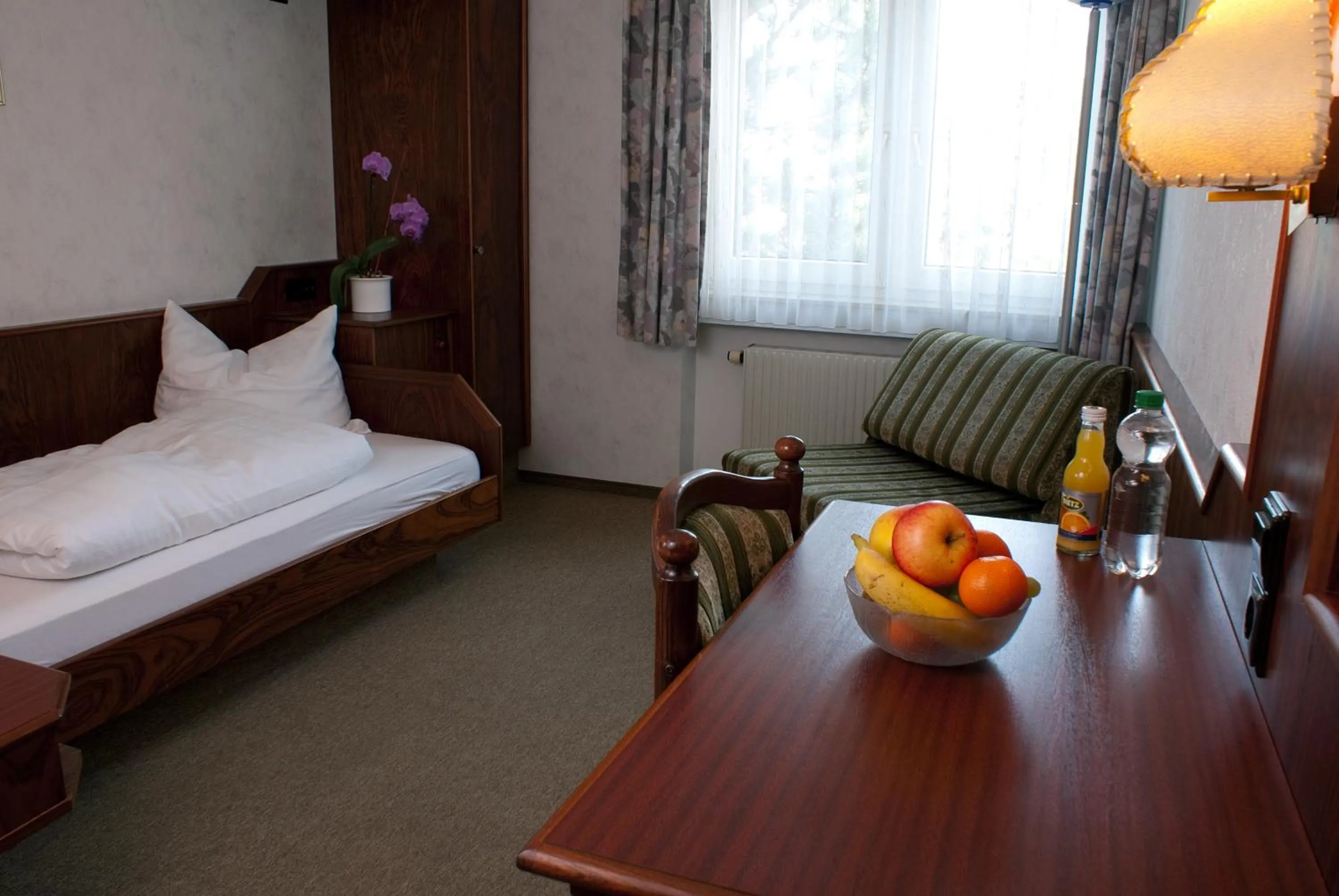 Photo of the whole room, Bed in Hotel-Restaurant und Gästehaus Löwen