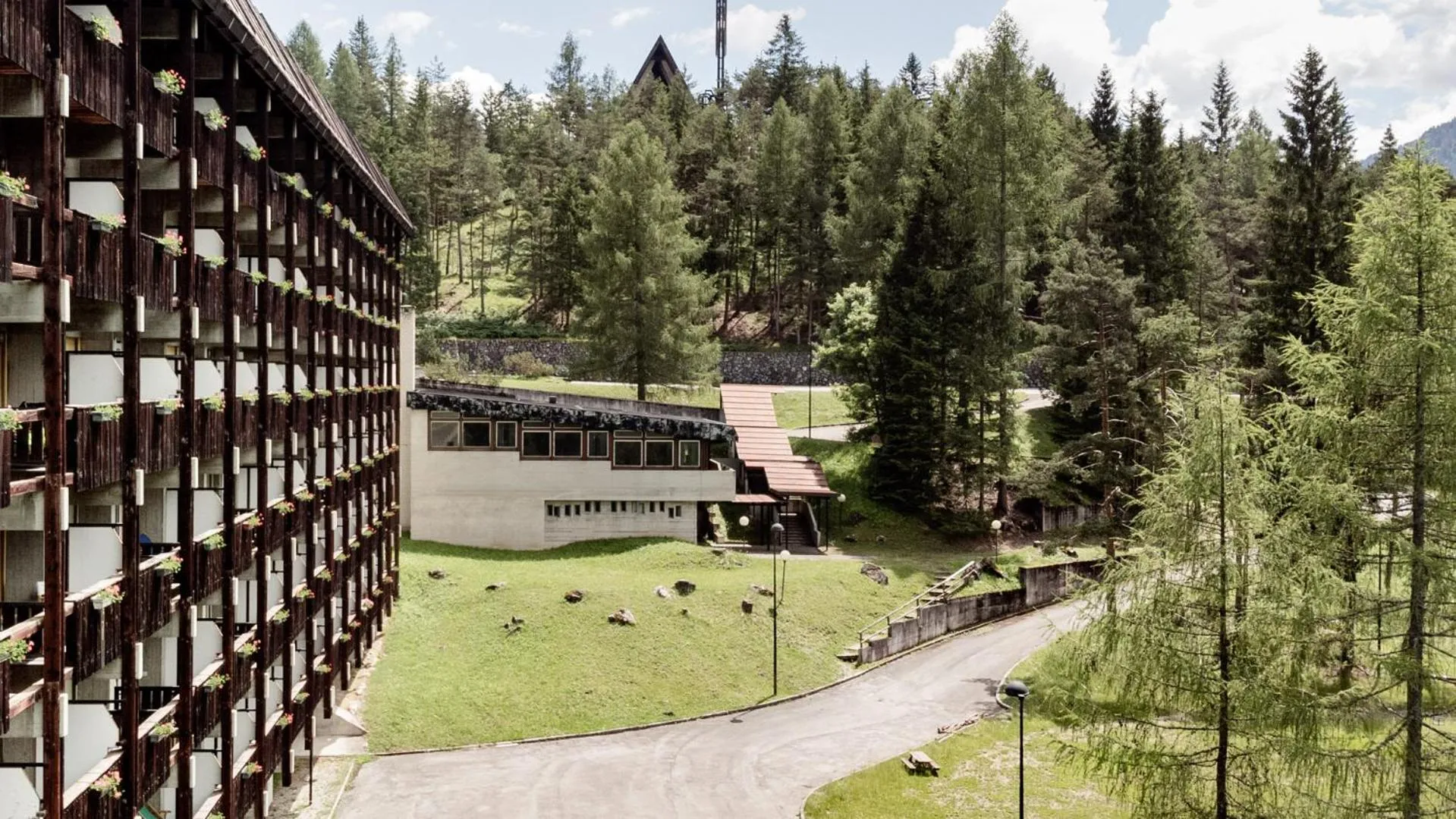 Property building in Hotel Boite