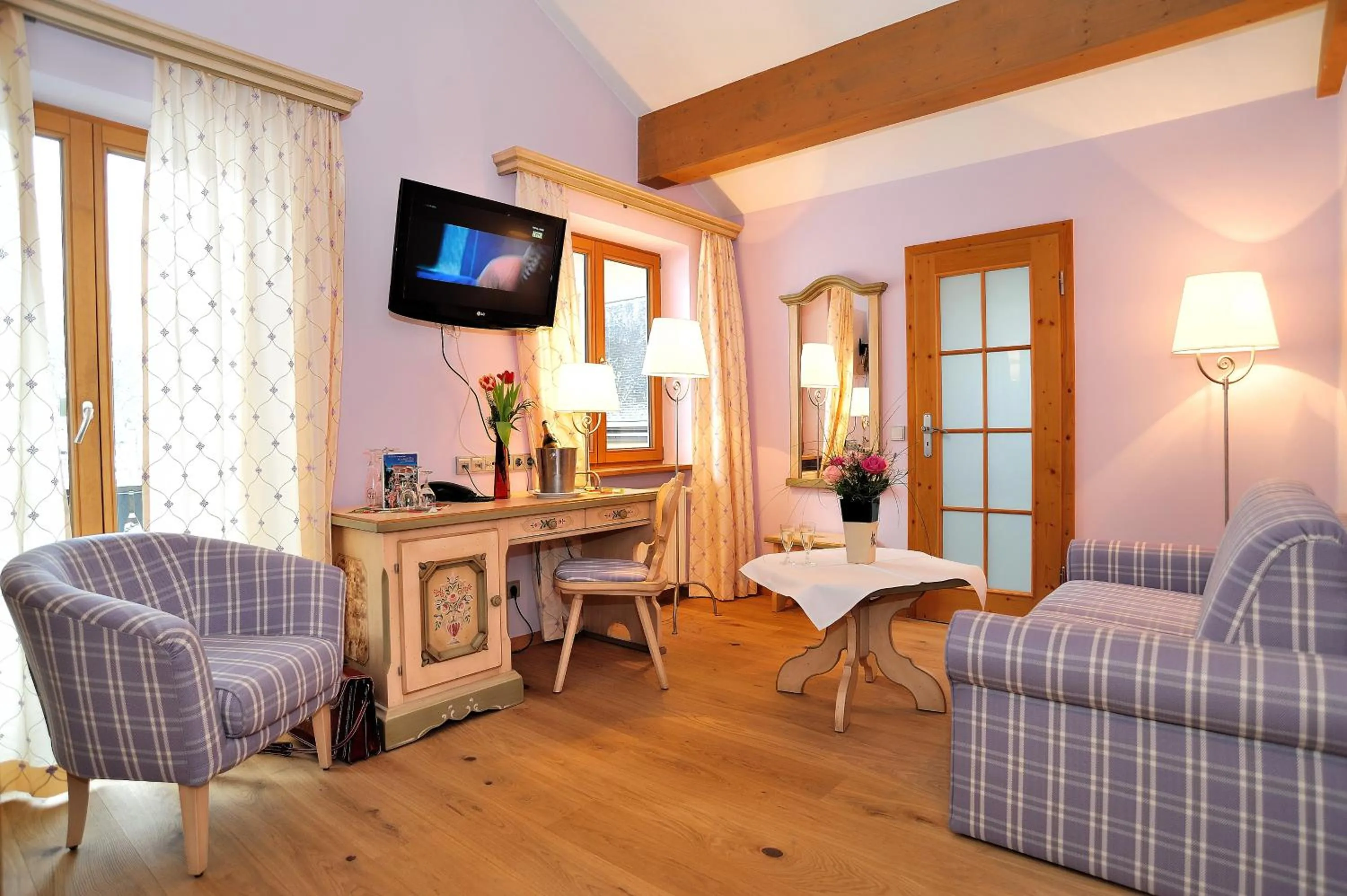 Seating area in Landhotel Böld Oberammergau