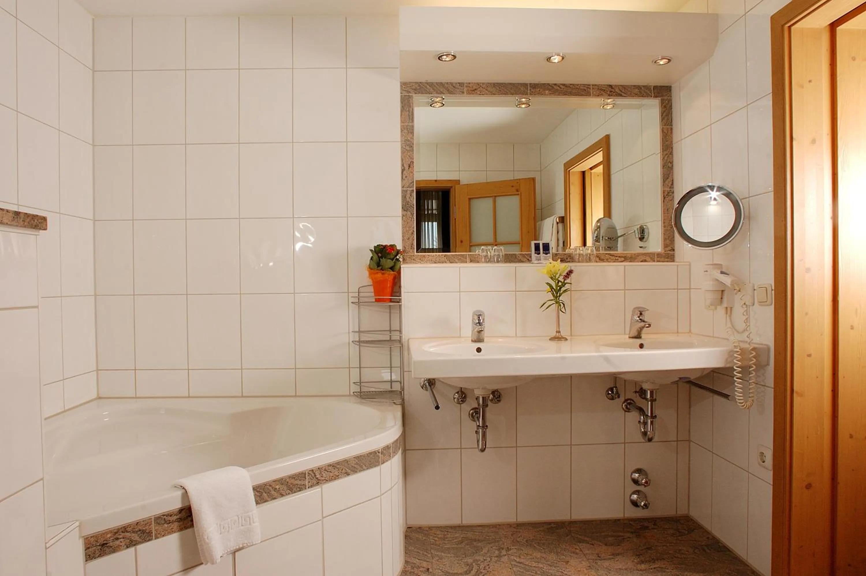 Bathroom in Landhotel Böld Oberammergau