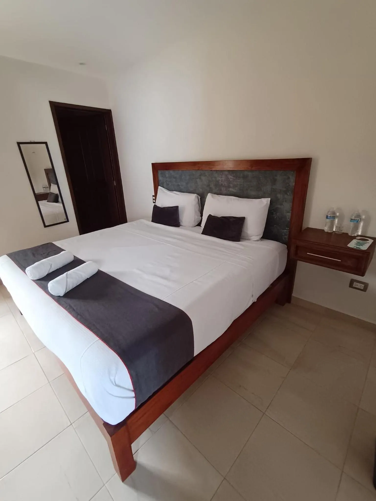 Bed in Hotel Beach Don Gonzalo