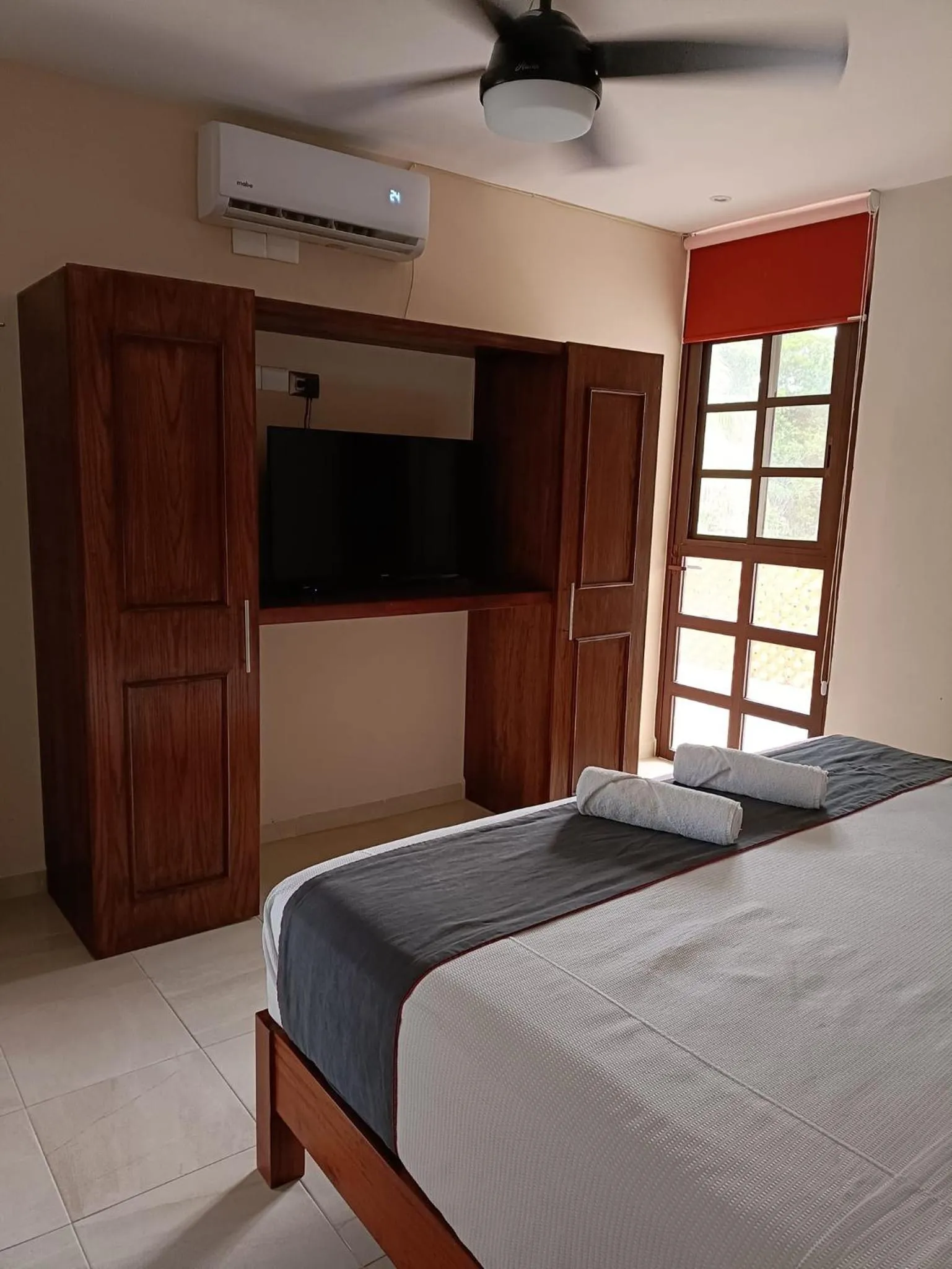 Bed in Hotel Beach Don Gonzalo