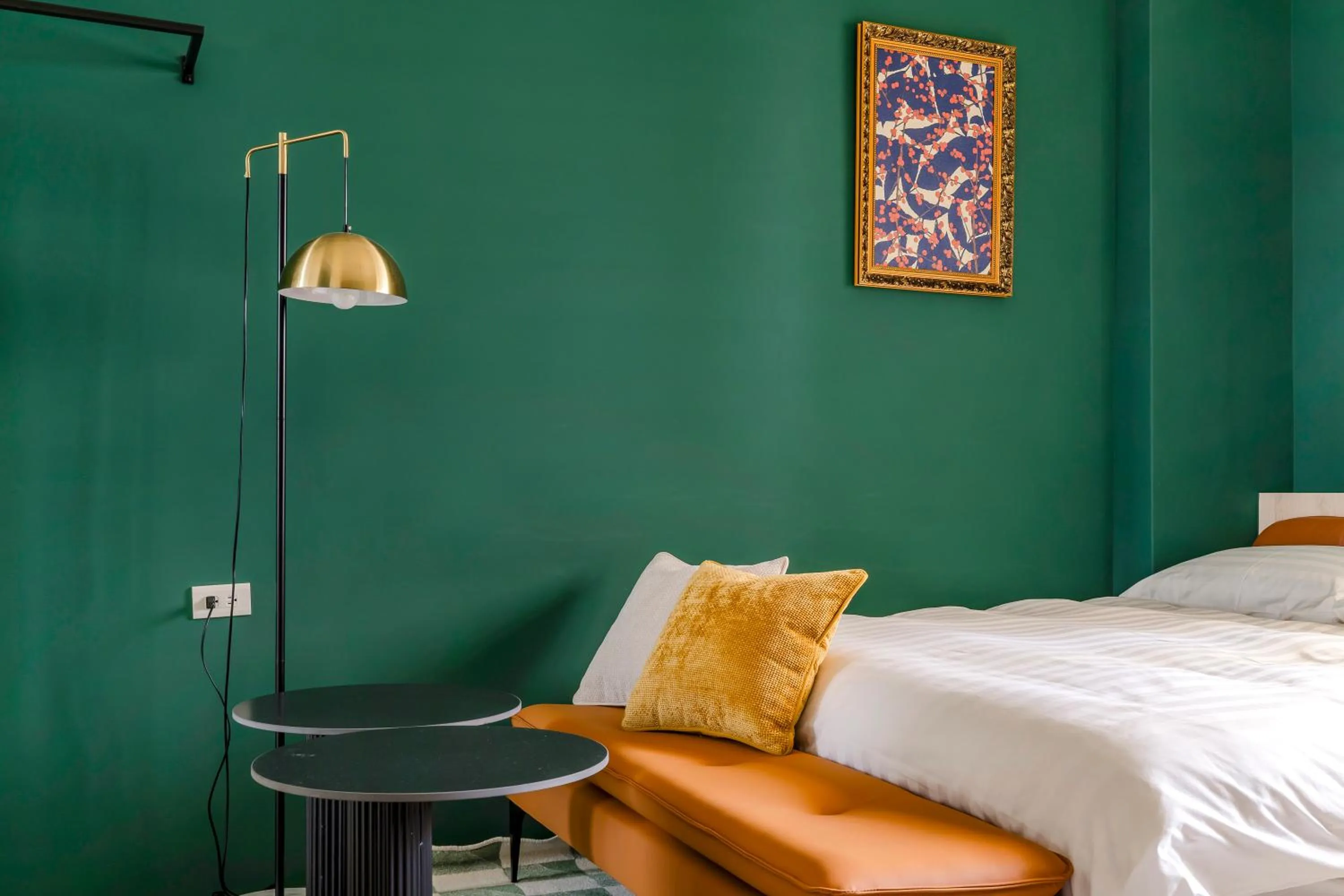 Bed in Chill Style Inn