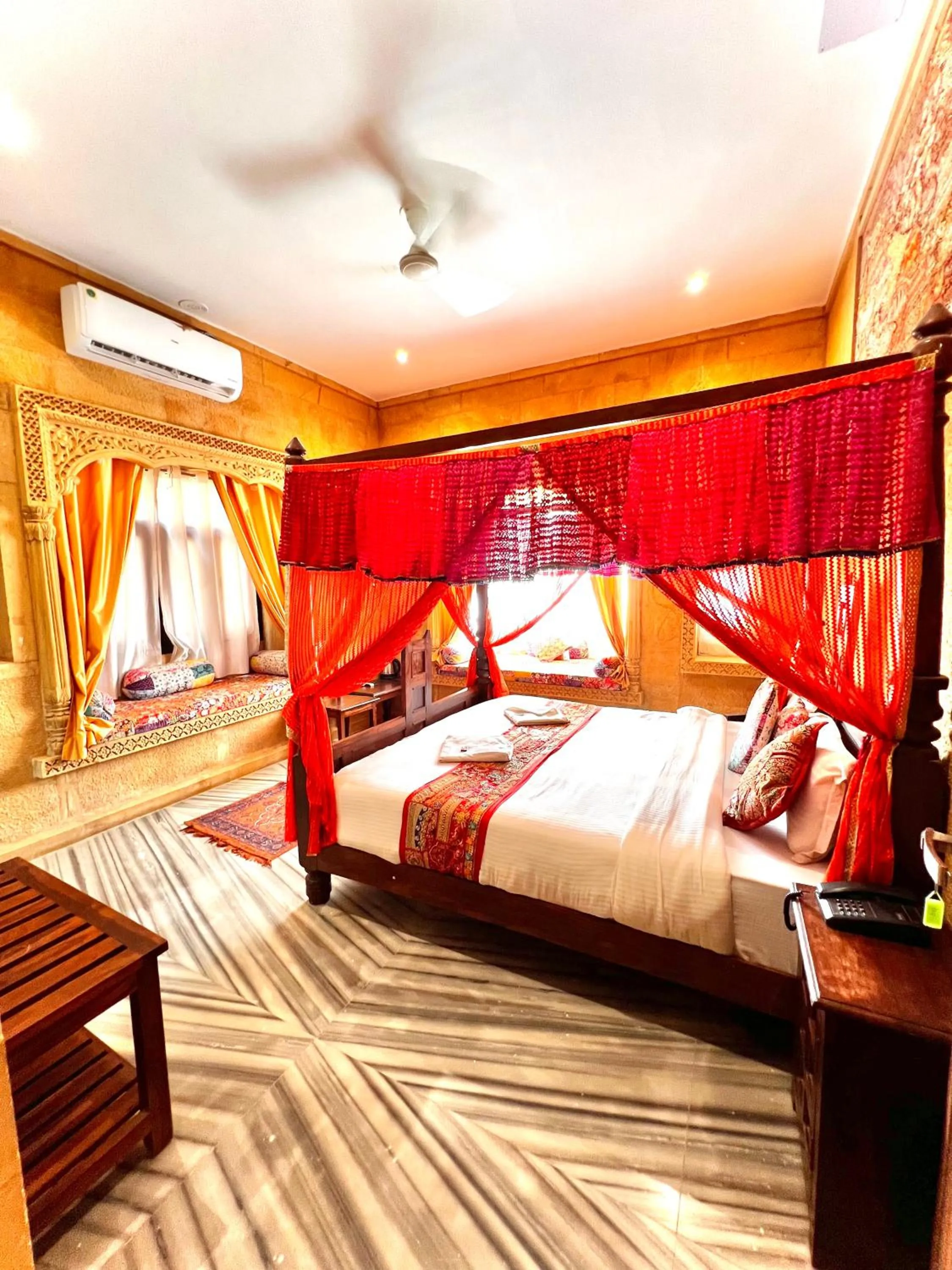 Photo of the whole room, Bed in Hotel Royal Heritage