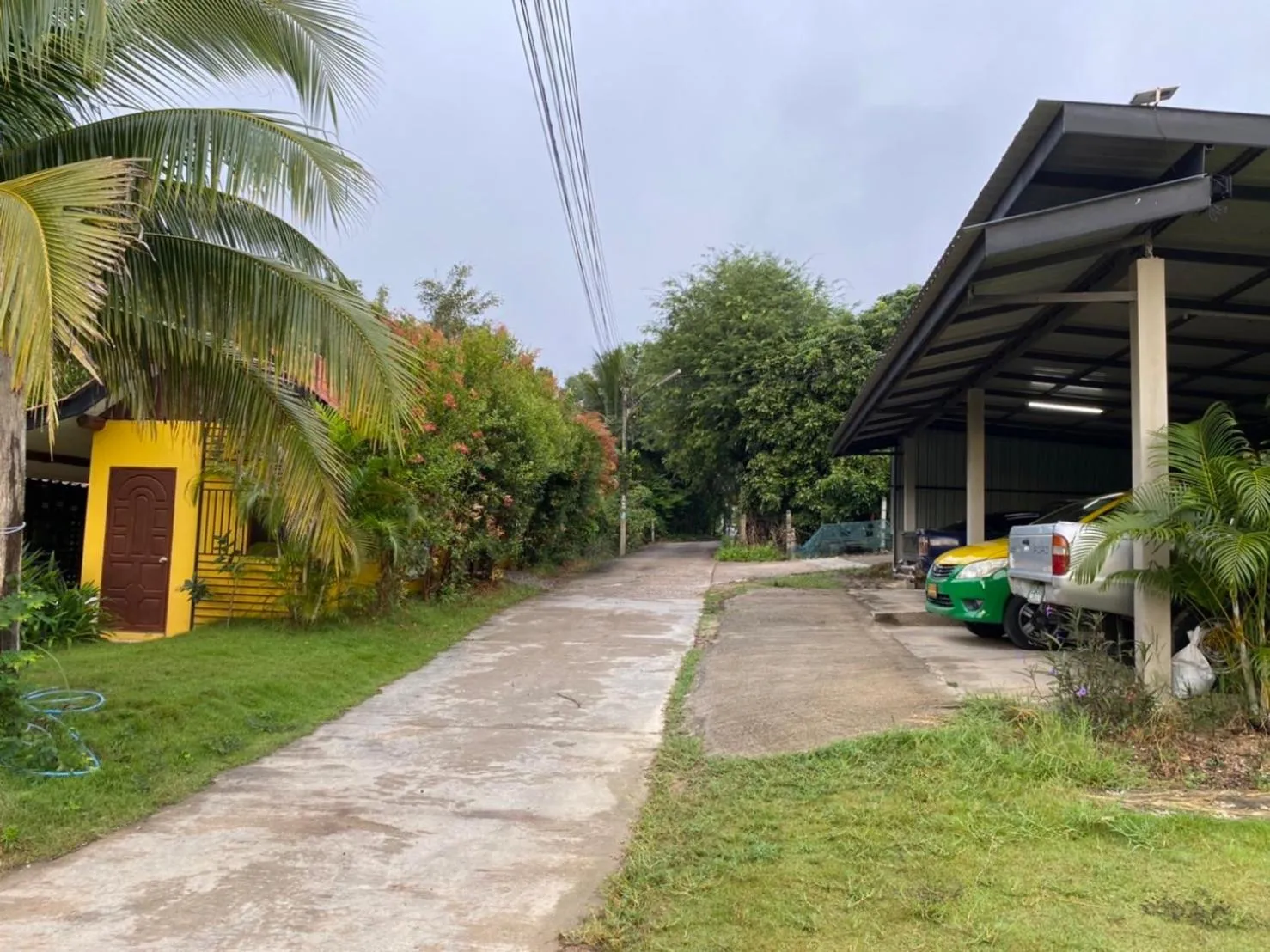 Parking in Nokkamin Home Chiang Dao