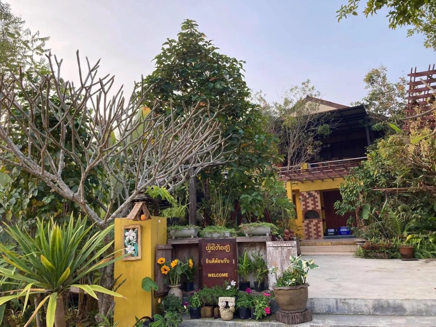 Property building in Nokkamin Home Chiang Dao