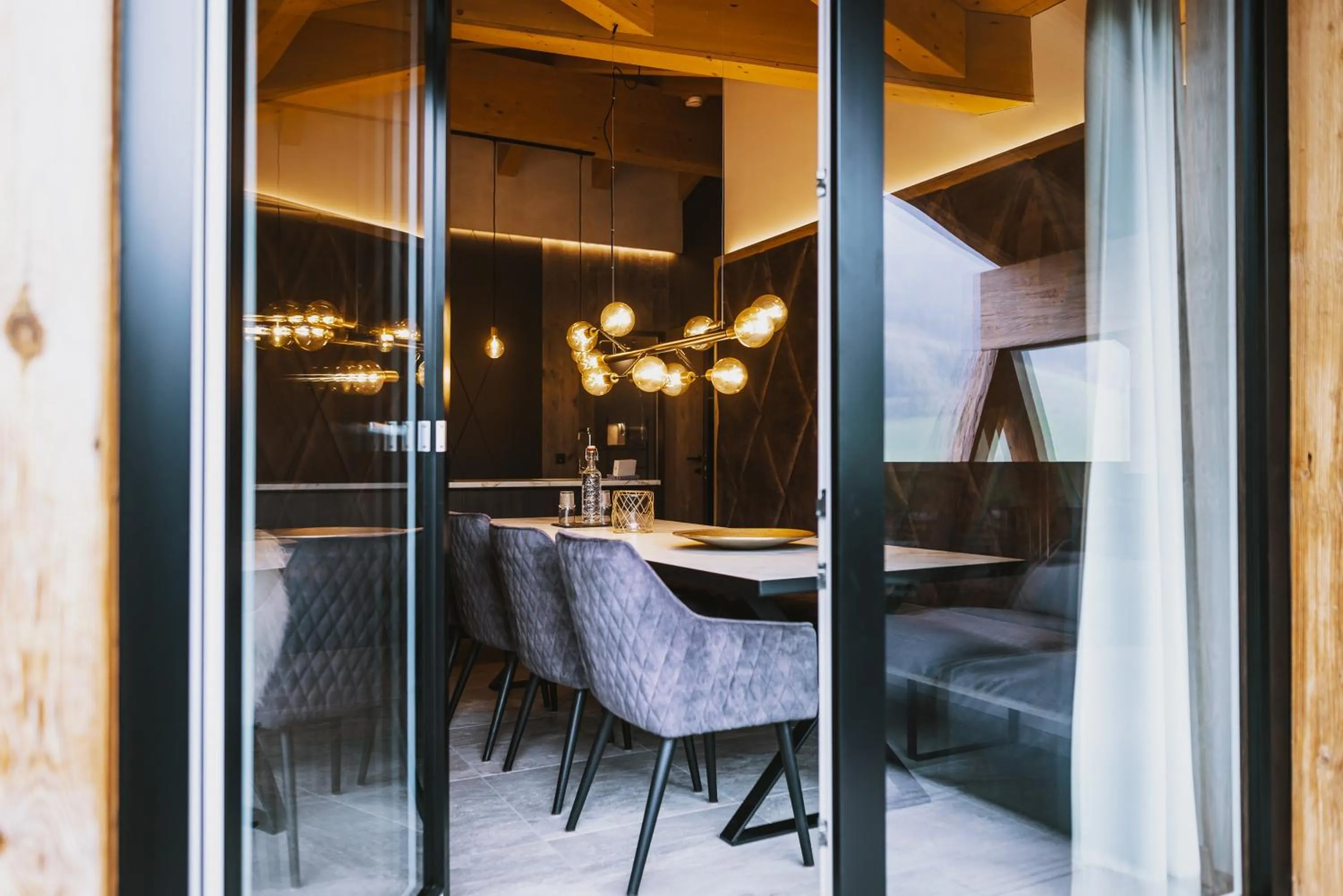 Balcony/Terrace in GLEMM by AvenidA Superior Hotel & Residences