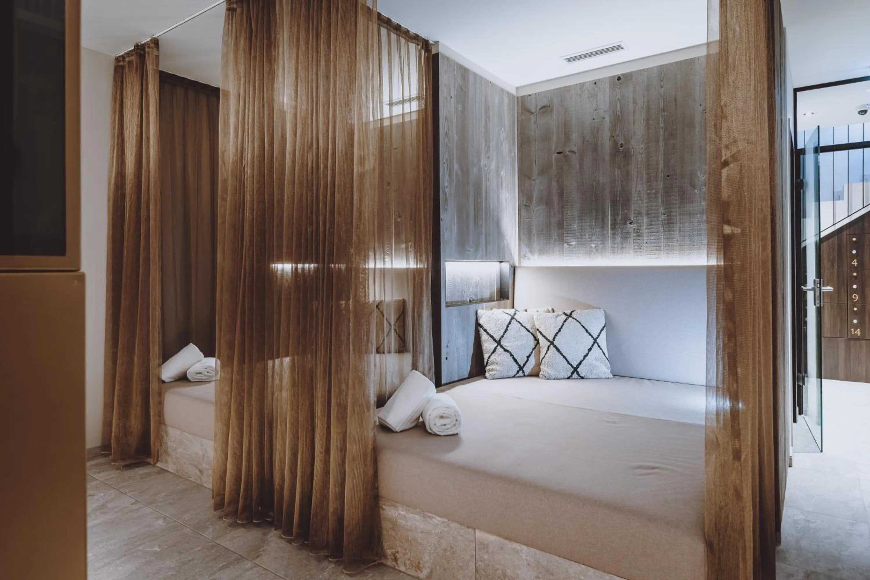Spa and wellness centre/facilities, Bed in GLEMM by AvenidA Superior Hotel & Residences