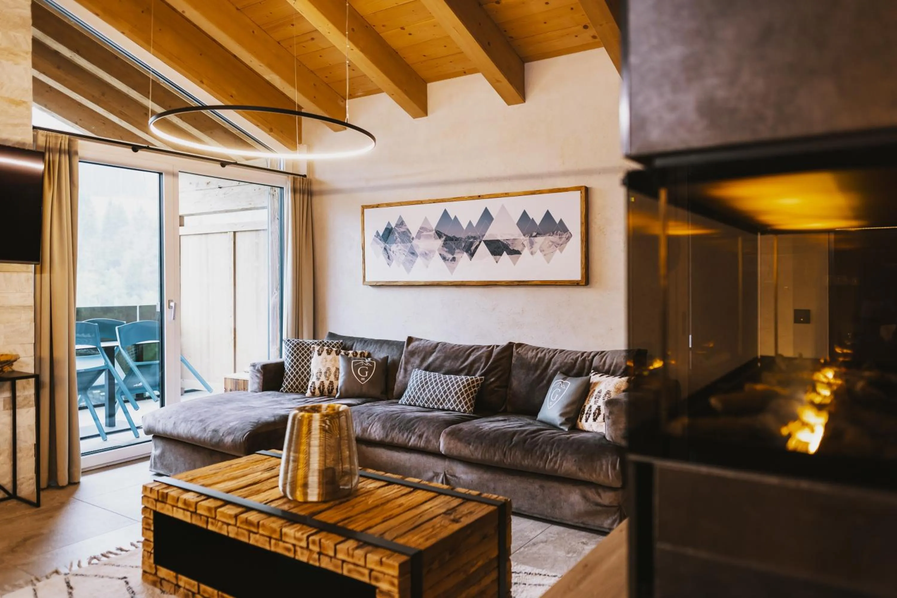 Living room in GLEMM by AvenidA Superior Hotel & Residences