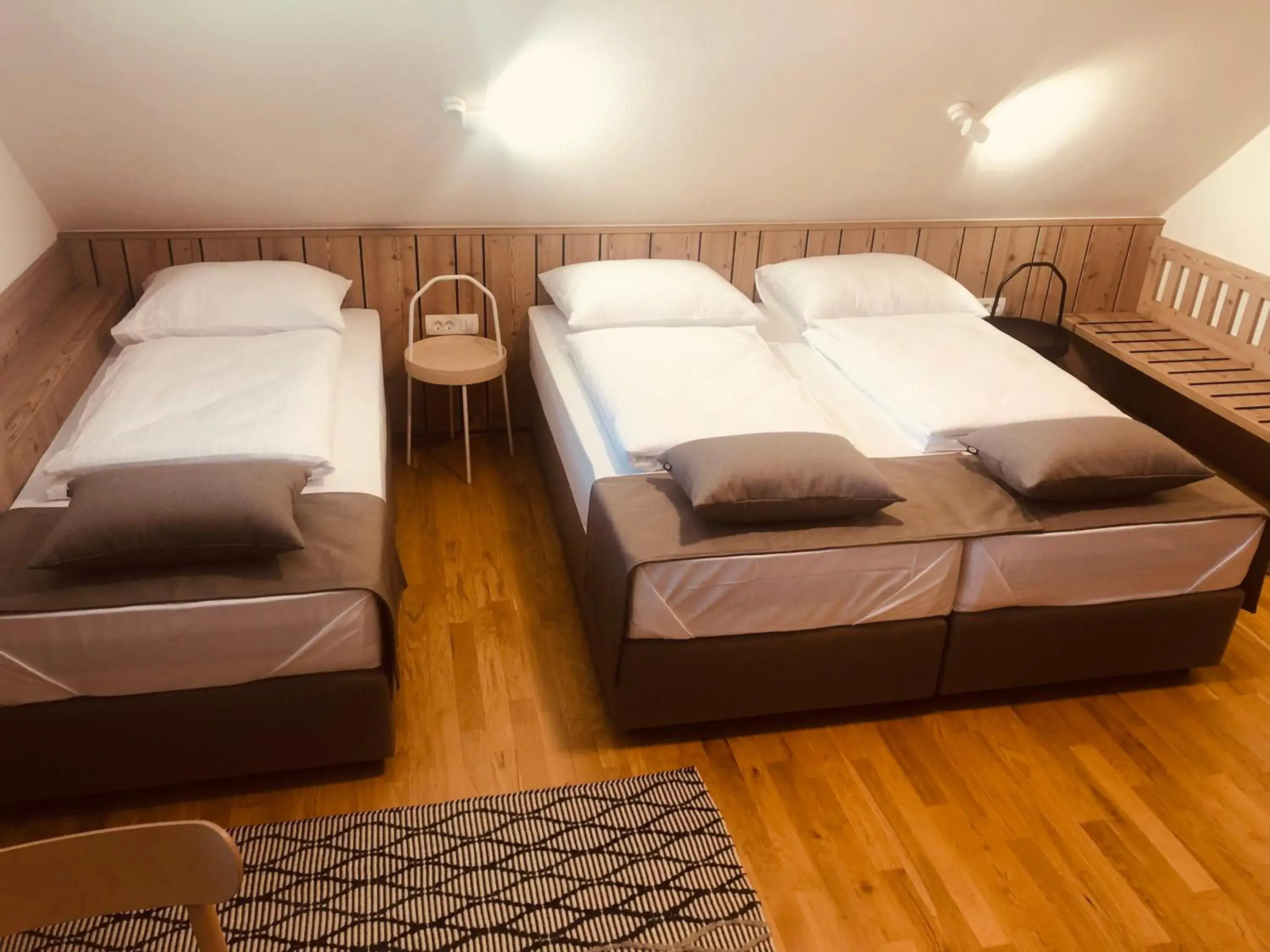 Luxury Triple Room - single occupancy in Na Vasi restavracija in prenočišča Luxury Triple Room - single occupancy in Na Vasi restavracija in prenočišča