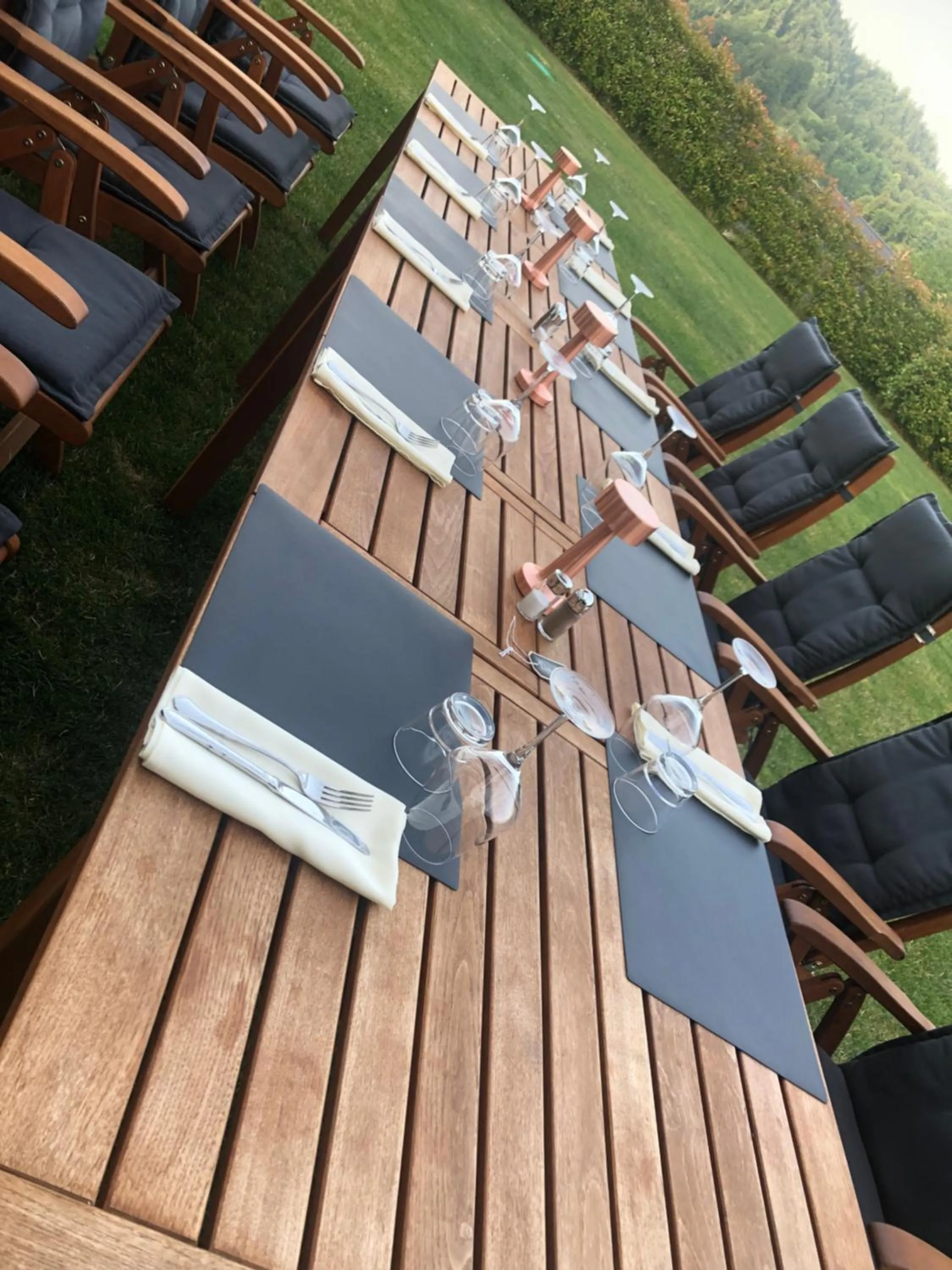 Na Vasi restavracija in prenočišča