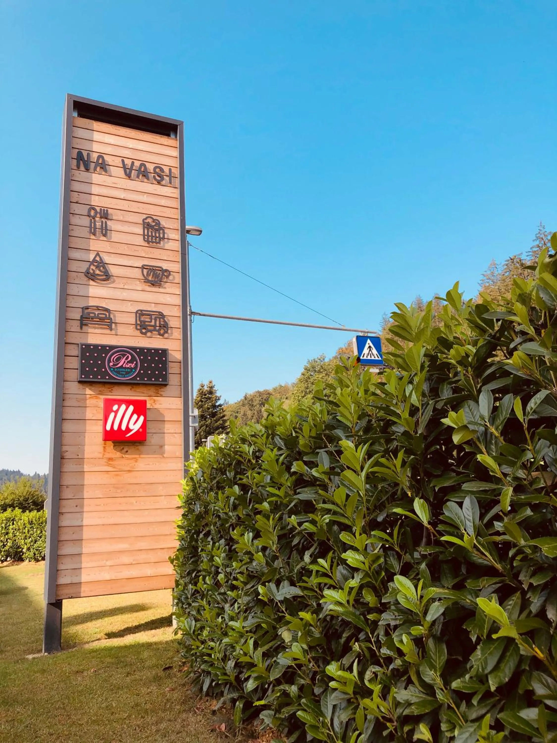 Na Vasi restavracija in prenočišča