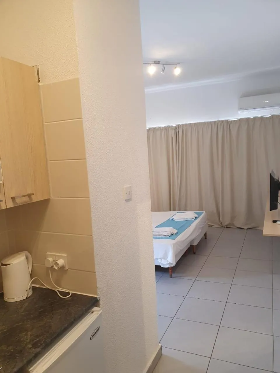 Kitchen or kitchenette, Bed in Sea CleoNapa Mandali