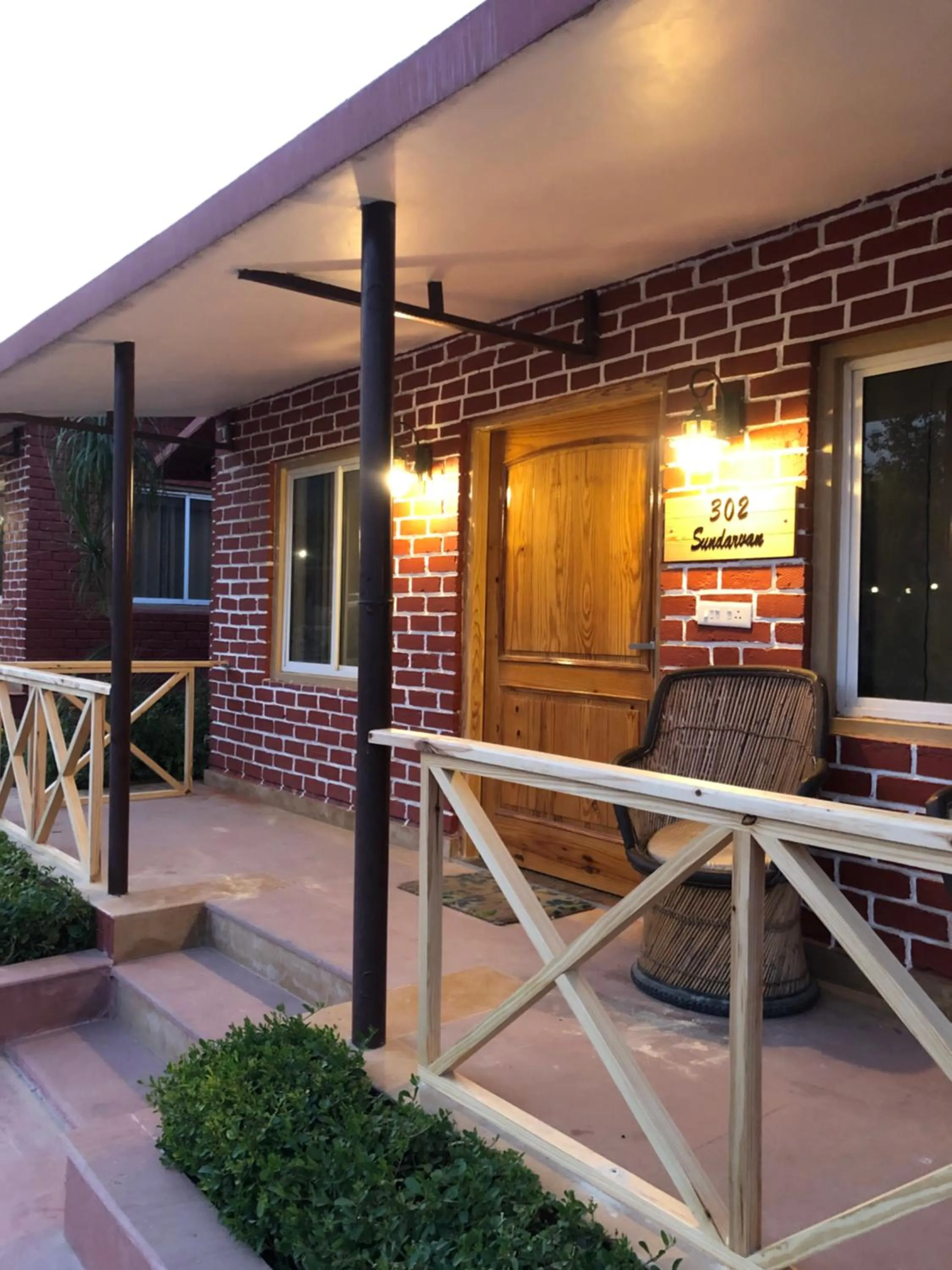 Facade/entrance in DESI THATH RESORT