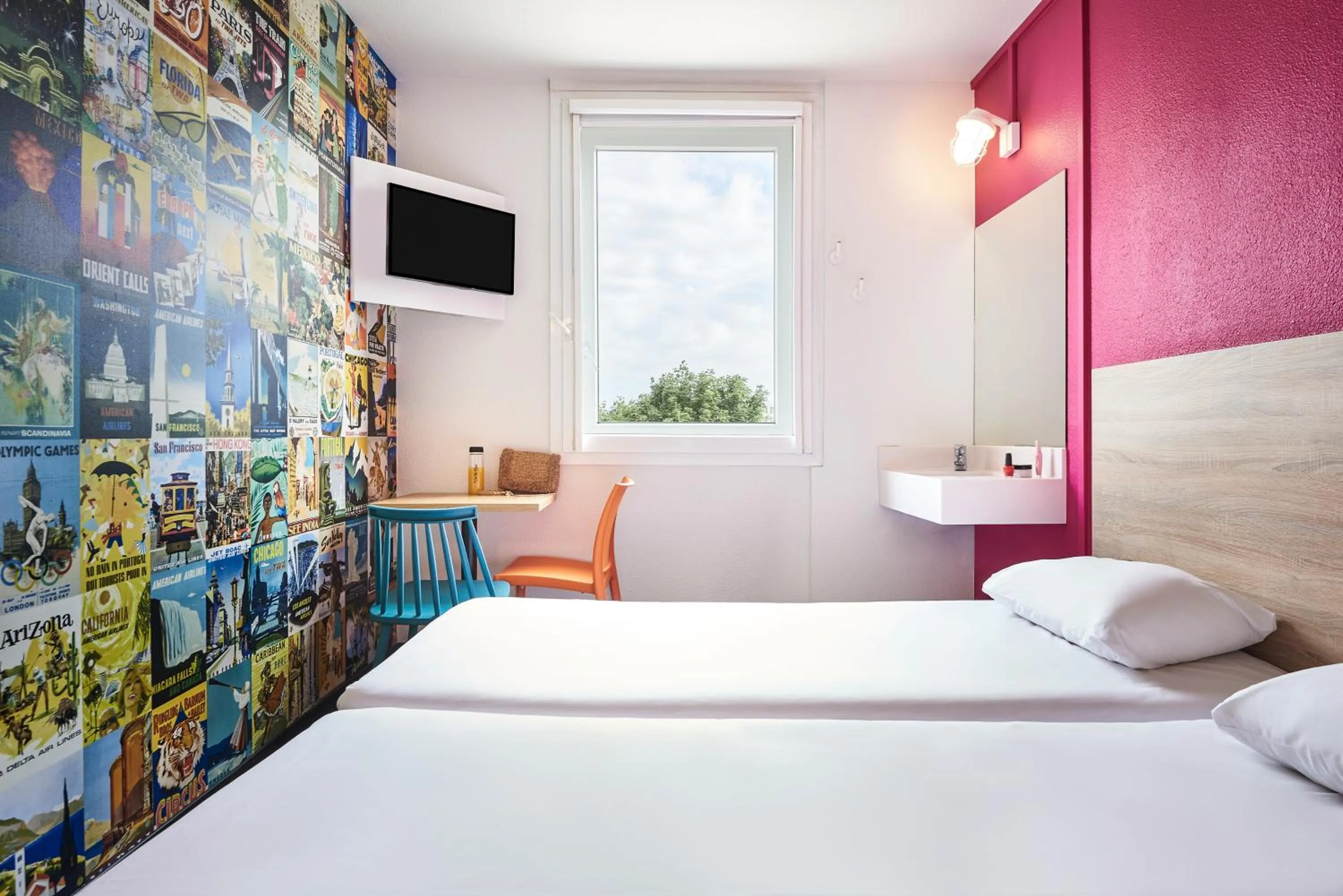 Bedroom, Bed in hotelF1 Rungis Orly