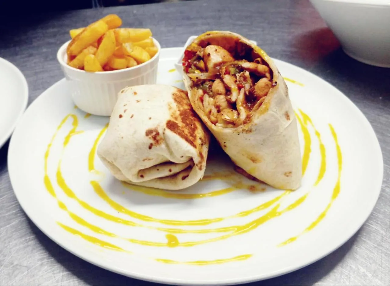 Food and drinks in Senderos del Mar - Tayrona