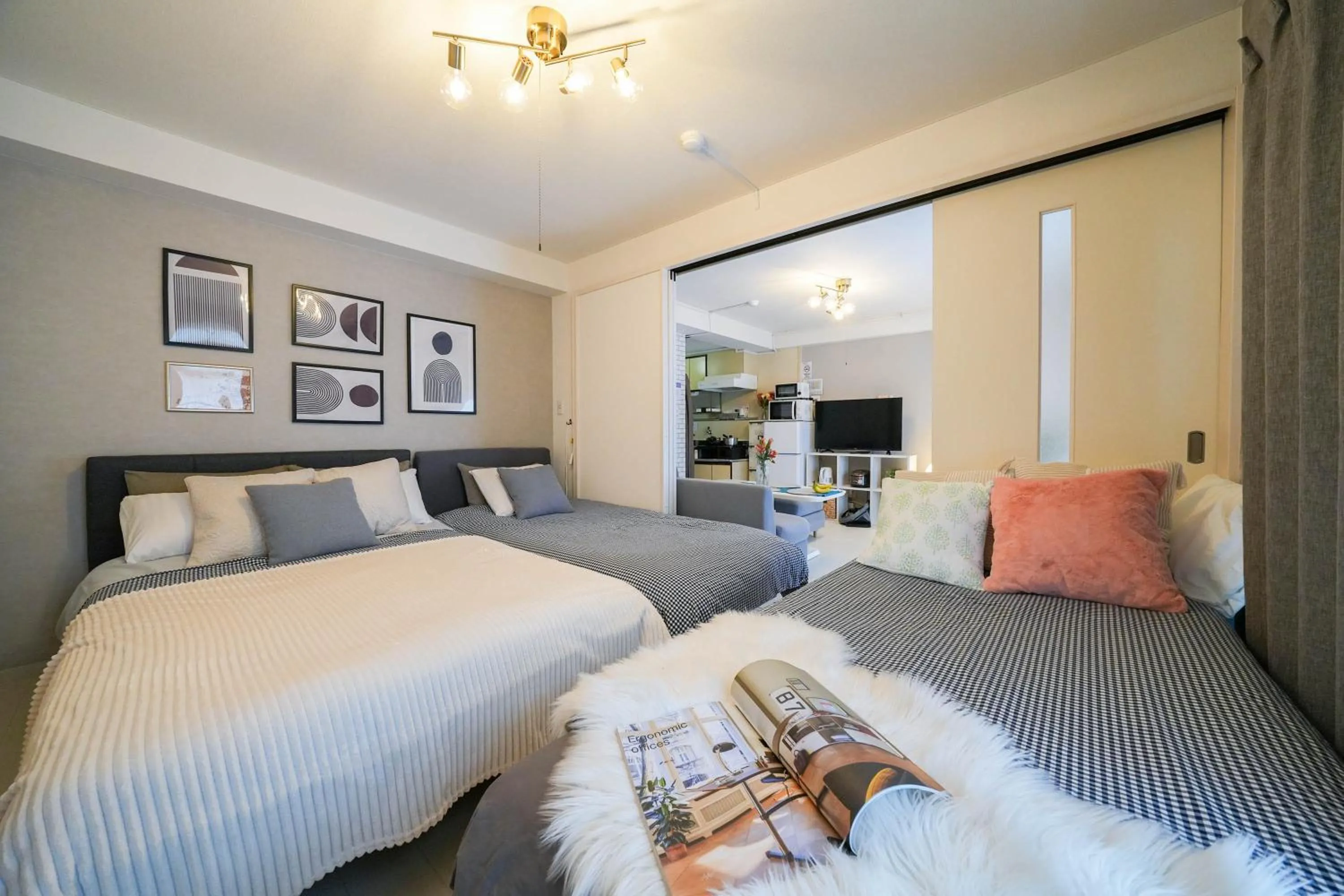 Bed in Hotel Flourish 67