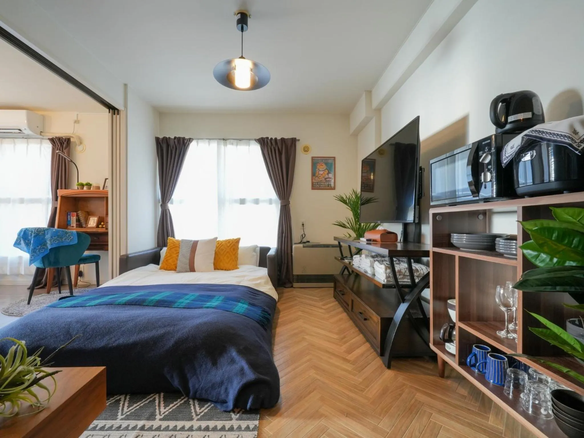 Photo of the whole room, Bed in Hotel Flourish 67