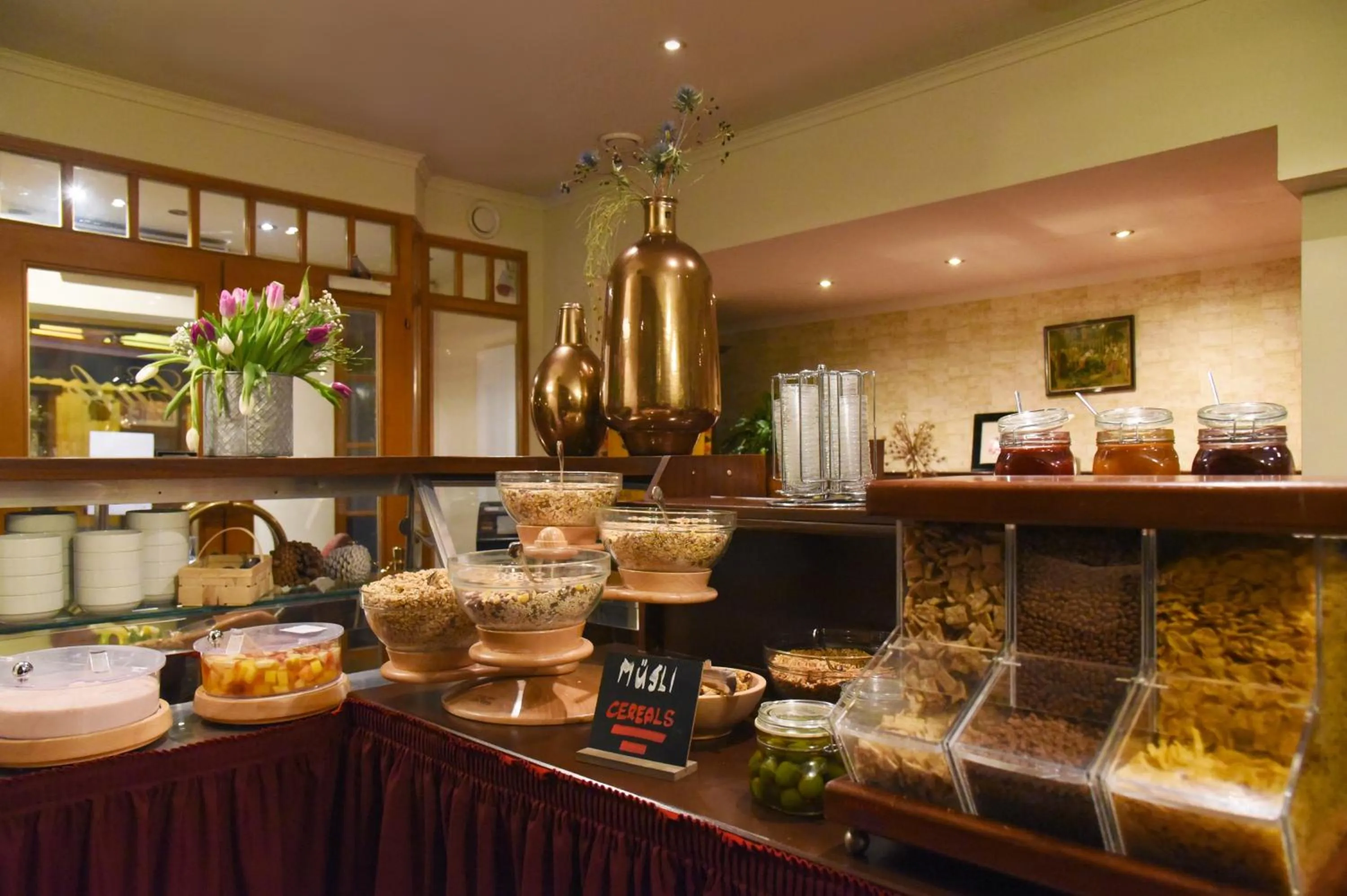 Food and drinks in Appartements Cella Central