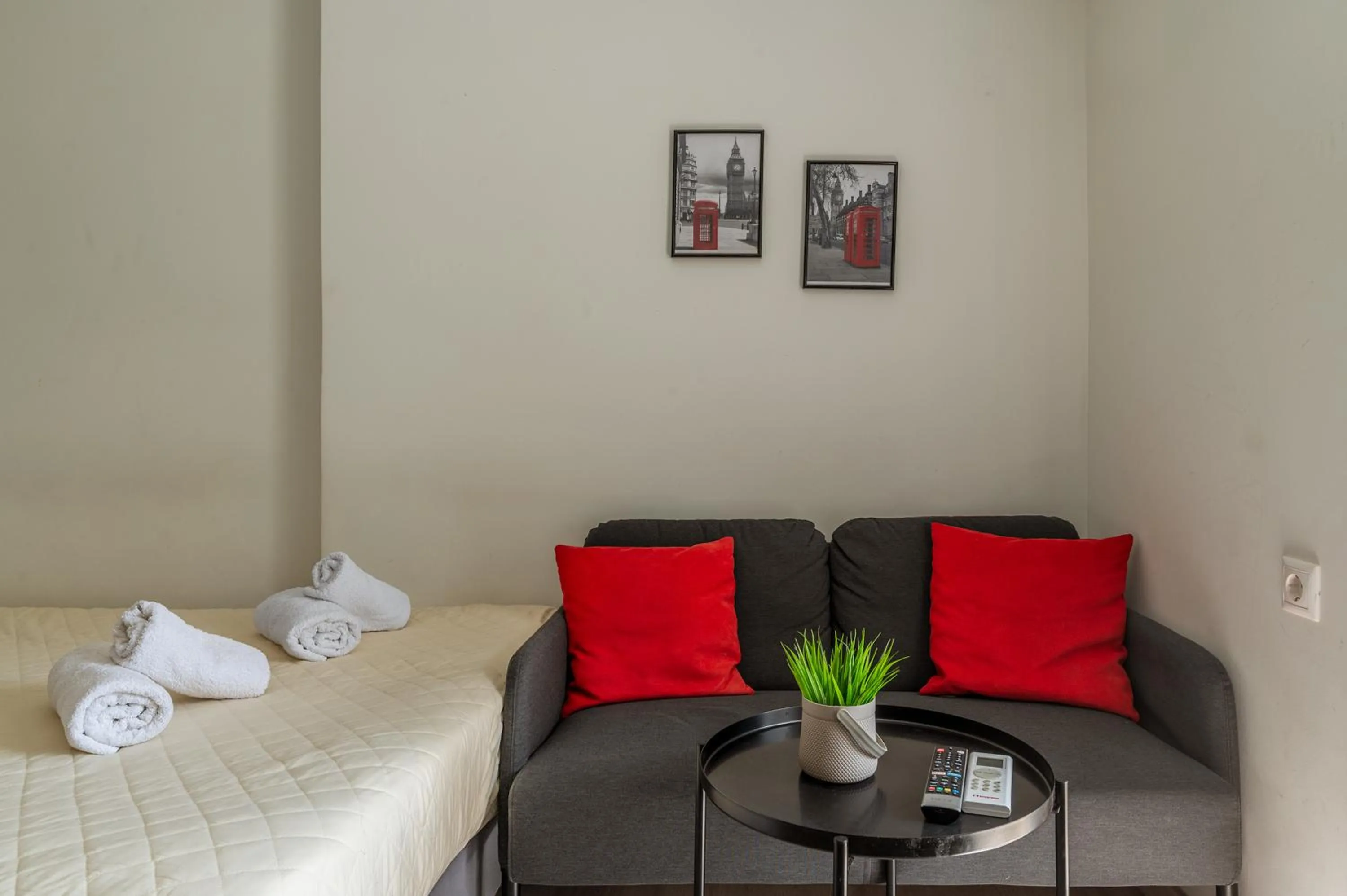 Bed in Elvita Apartments 3