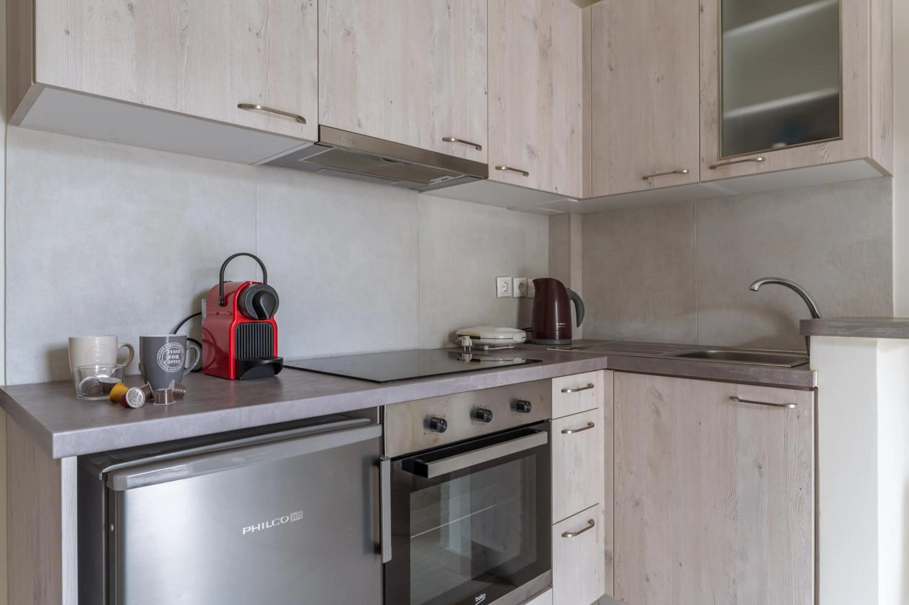 Kitchen or kitchenette in Elvita Apartments 3