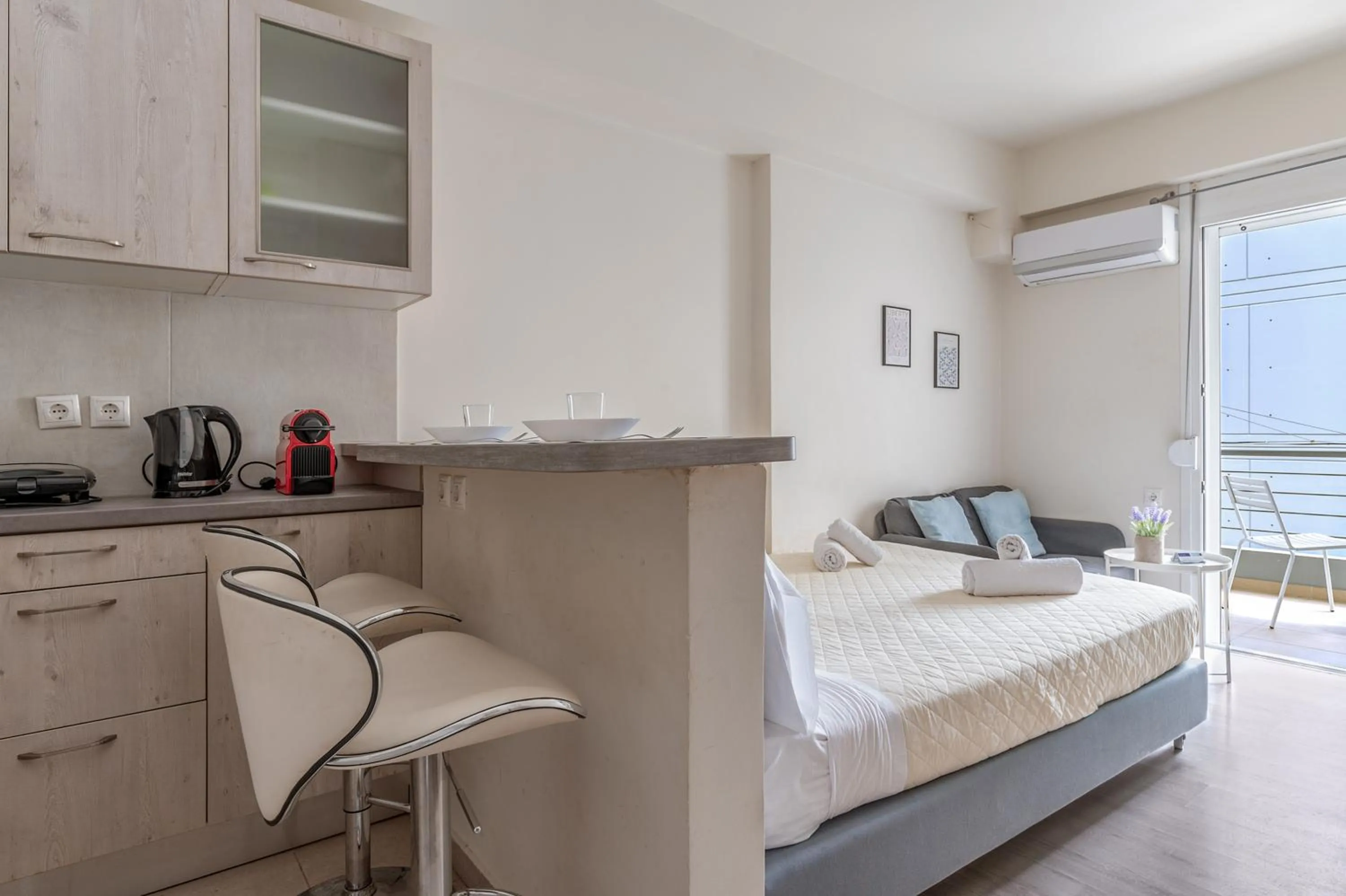 Photo of the whole room, Bed in Elvita Apartments 3