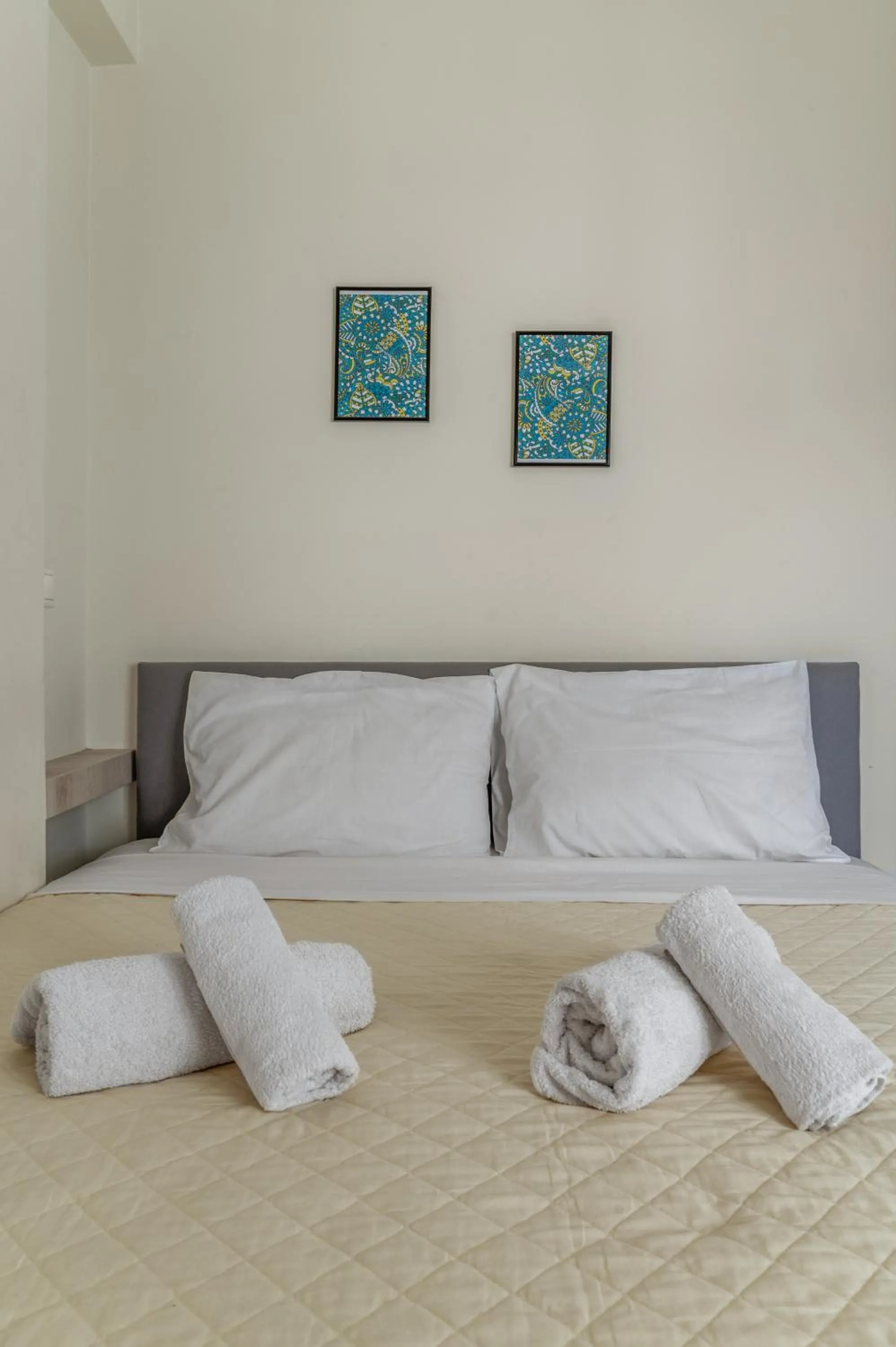 Bed in Elvita Apartments 3