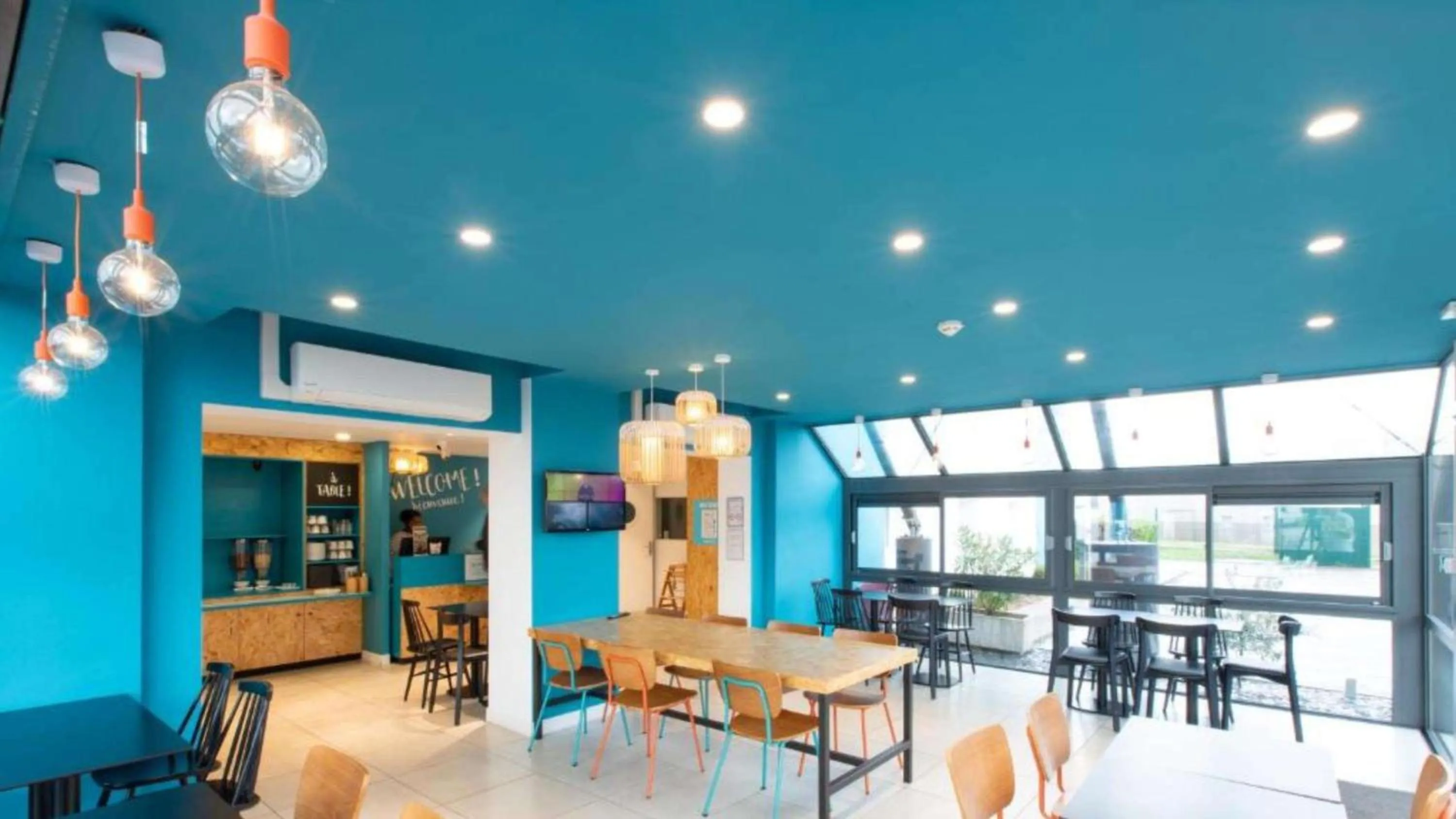 Restaurant/places to eat in Kyriad ECO - Dijon Sud Chenove