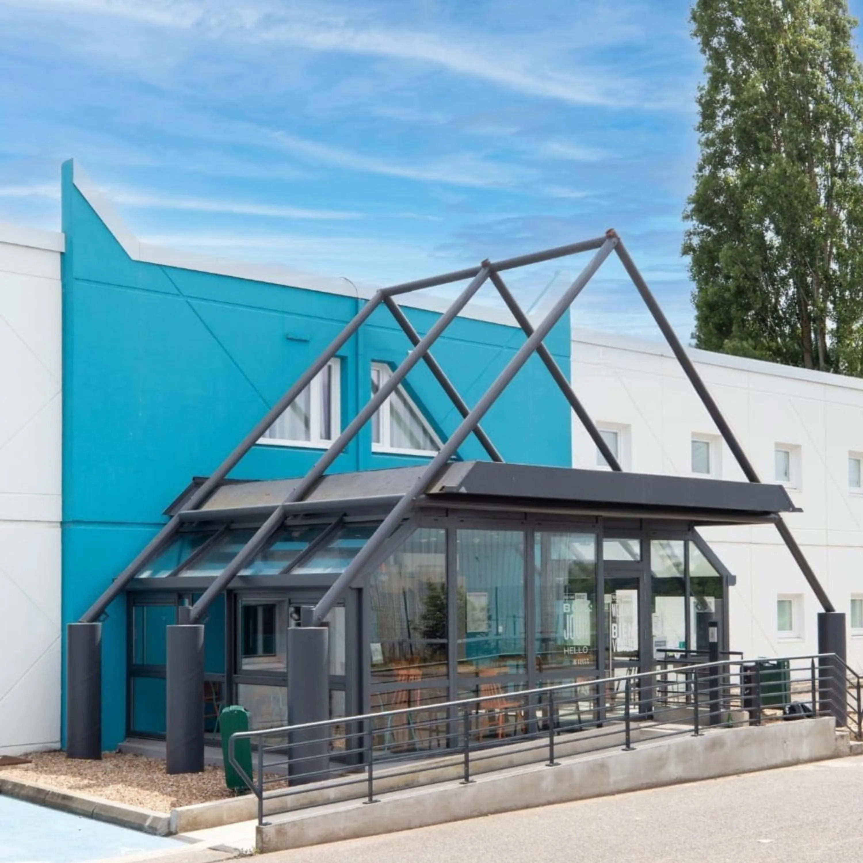 Property building in Kyriad ECO - Dijon Sud Chenove