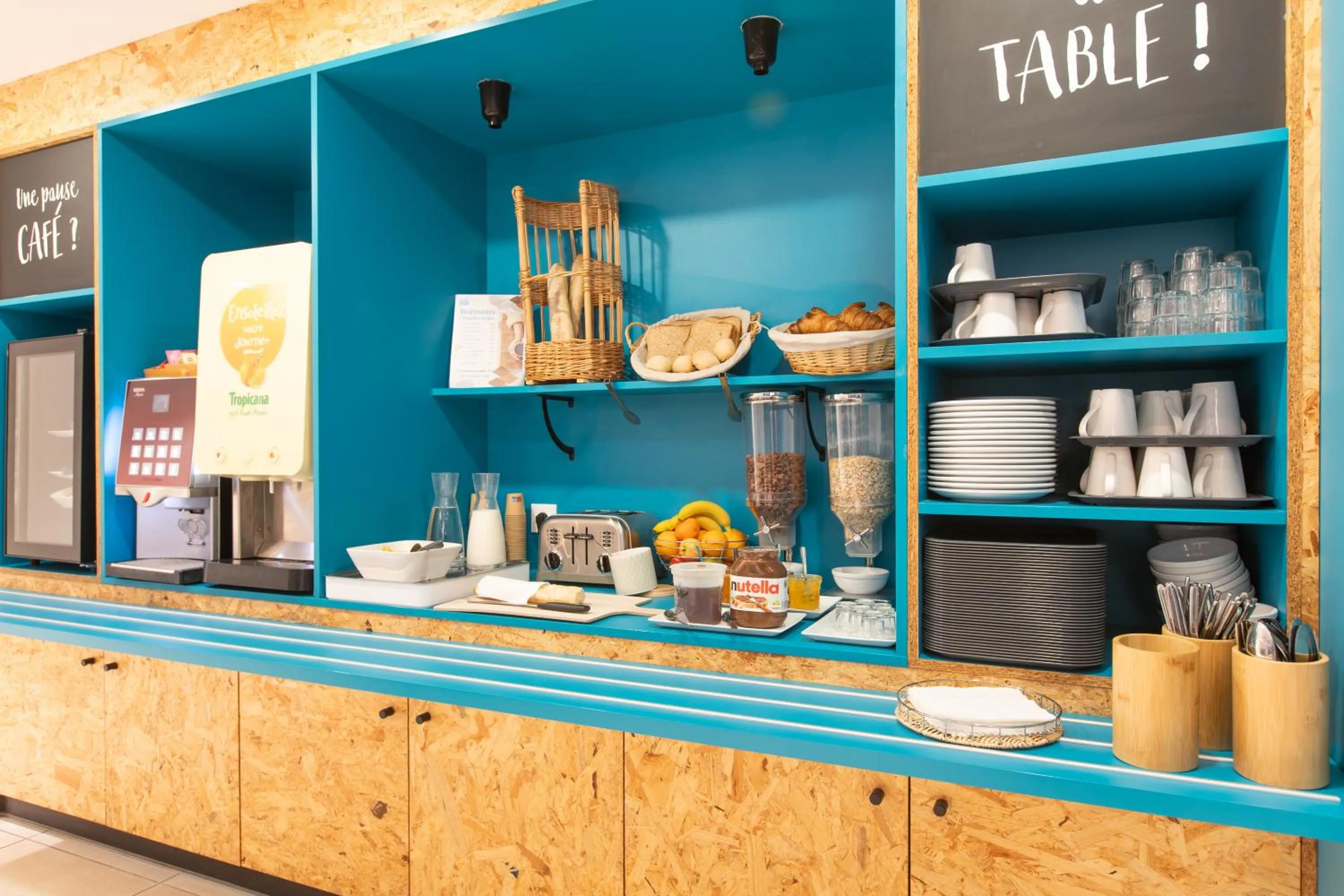 Buffet breakfast in Kyriad ECO - Dijon Sud Chenove