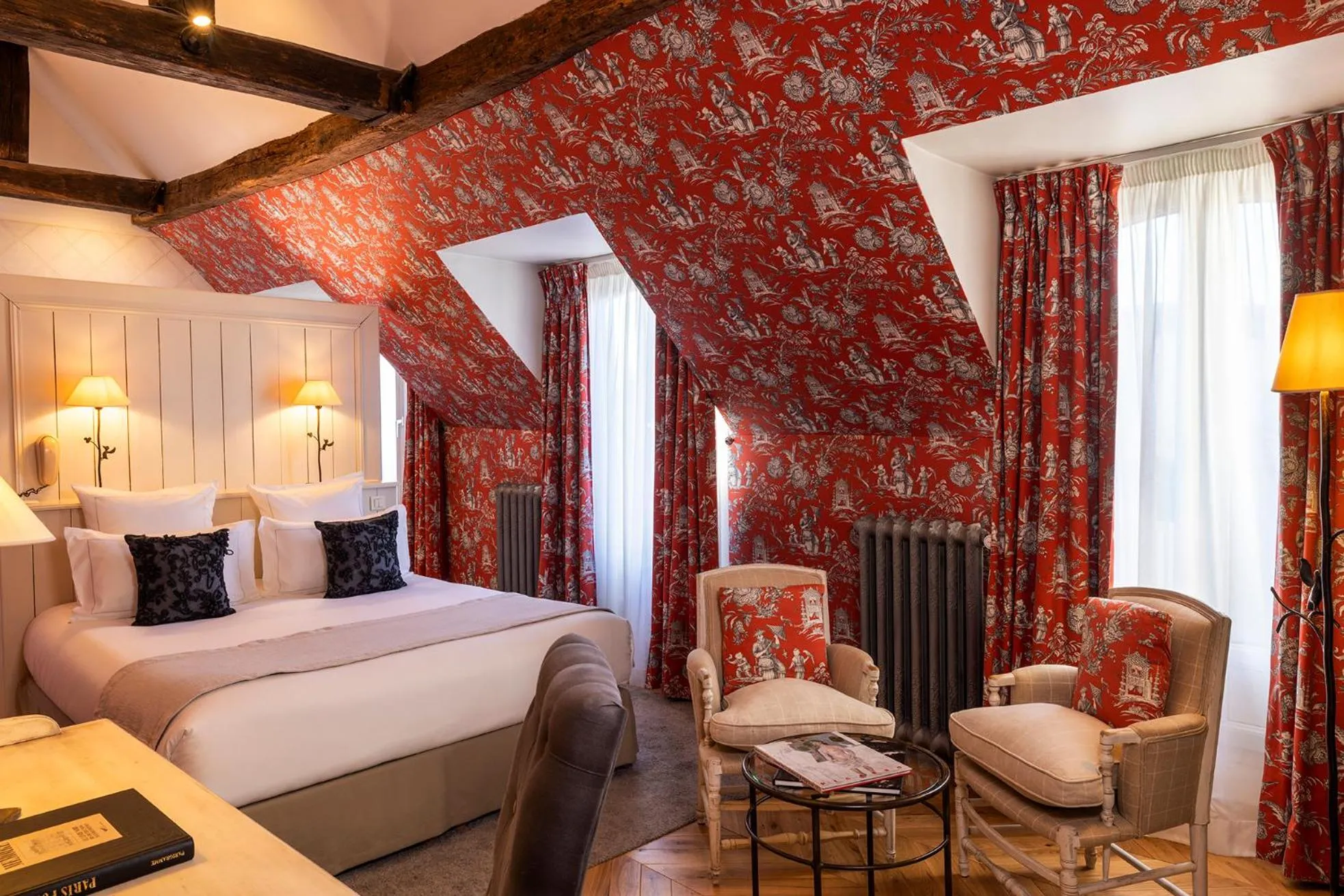 Bed in Hotel Pas De Calais