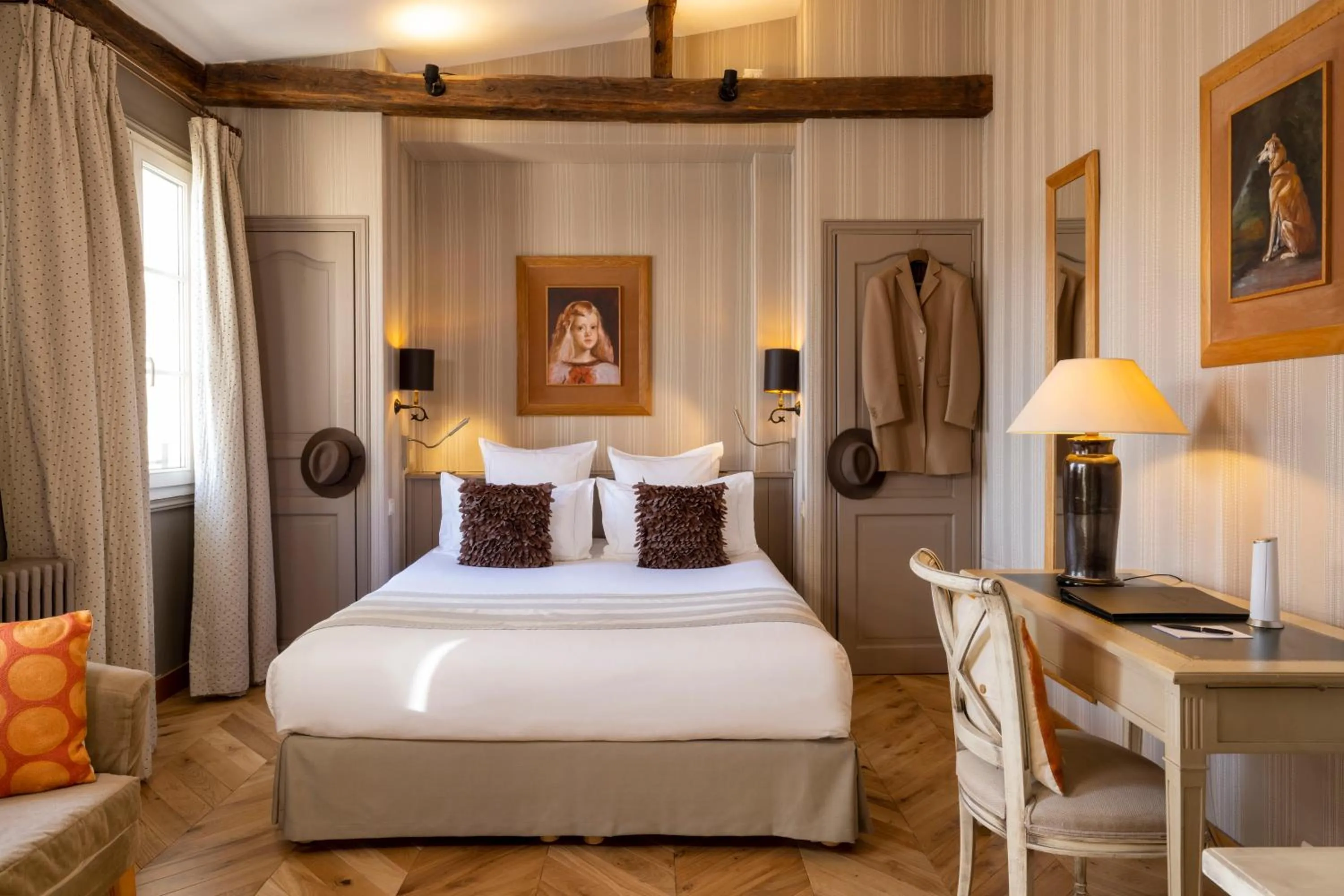 Photo of the whole room, Bed in Hotel Pas De Calais