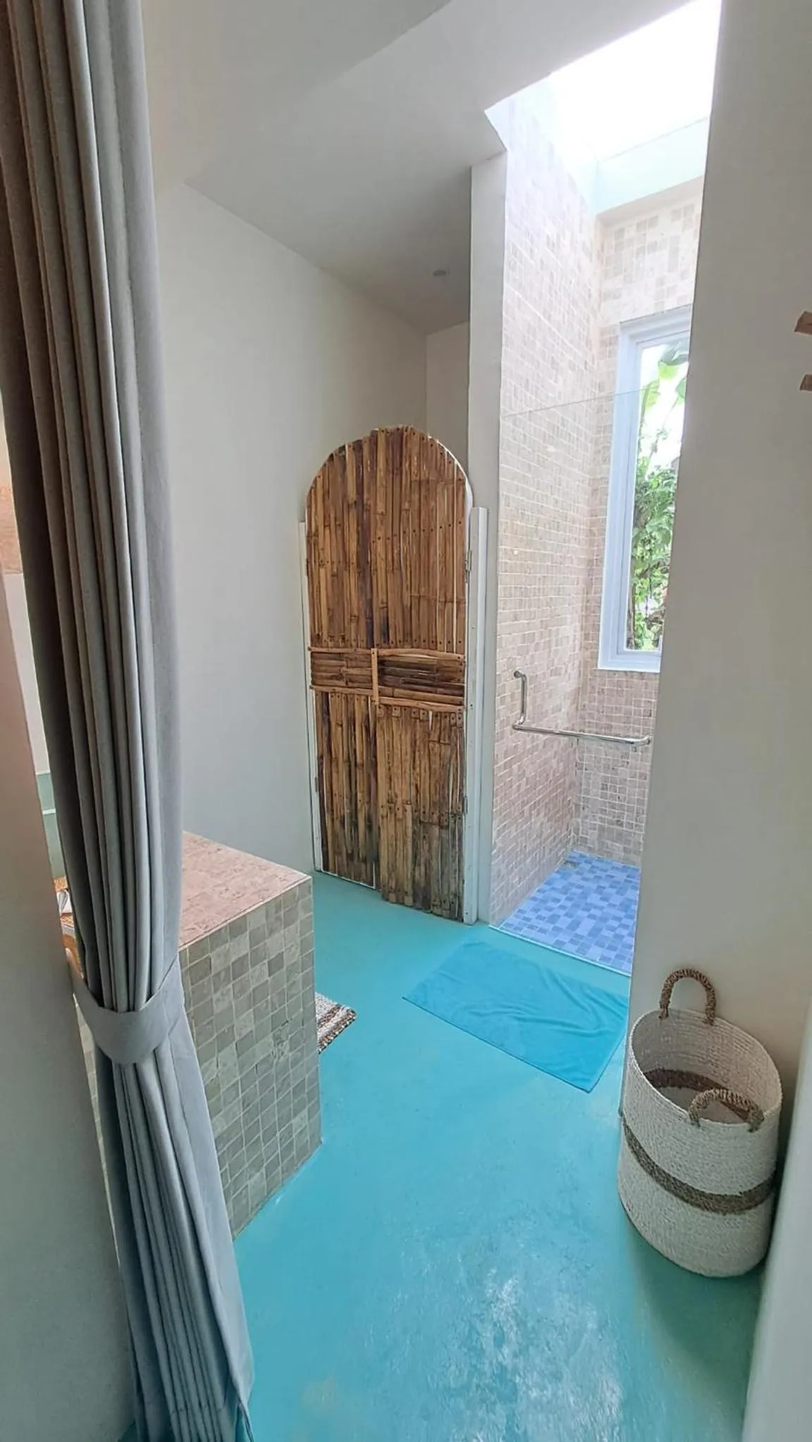 Bathroom in Canggu Boutique Art Hotel